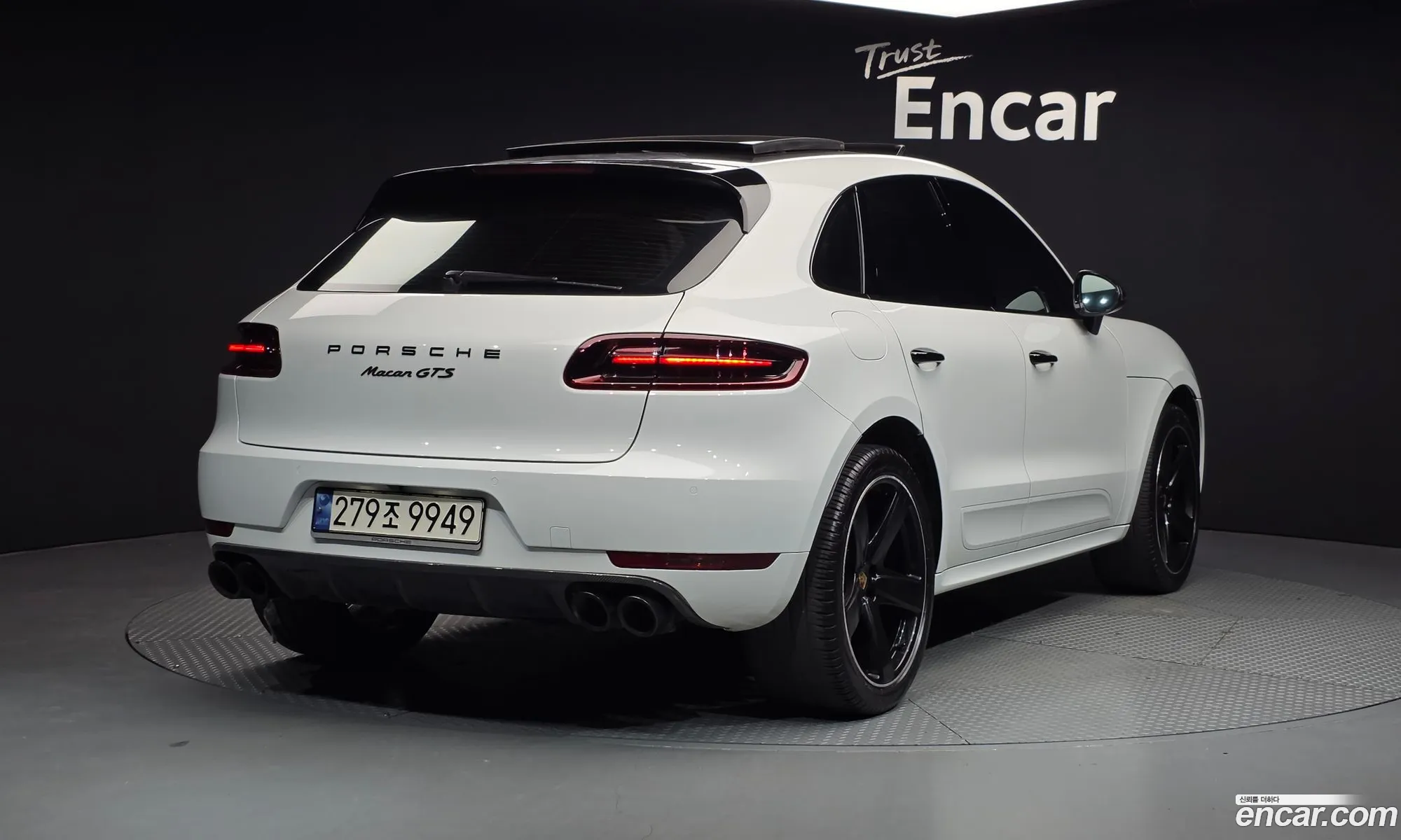 Porsche Macan 2017 WP1AG2951JLB63085 — 11