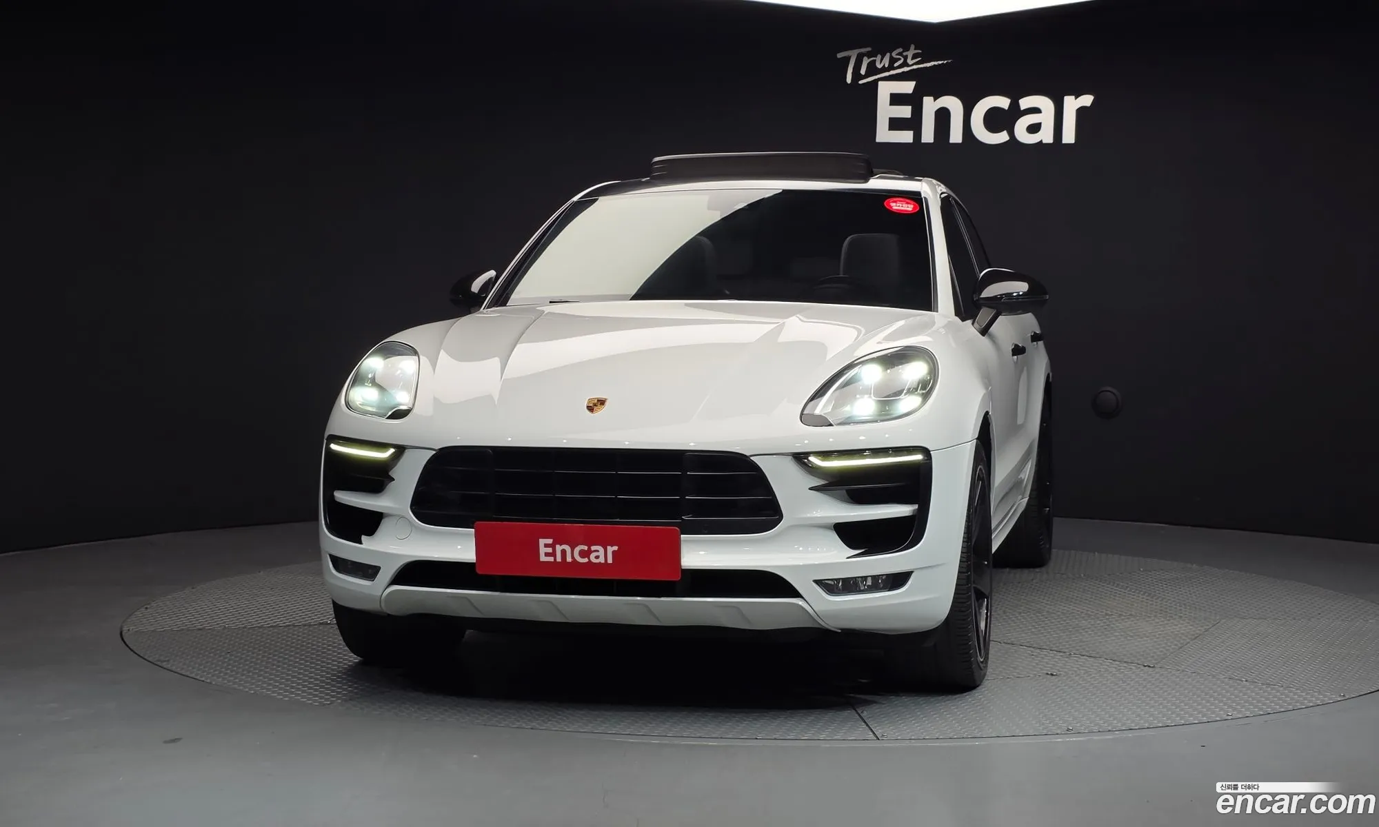Porsche Macan 2017 WP1AG2951JLB63085 — 8