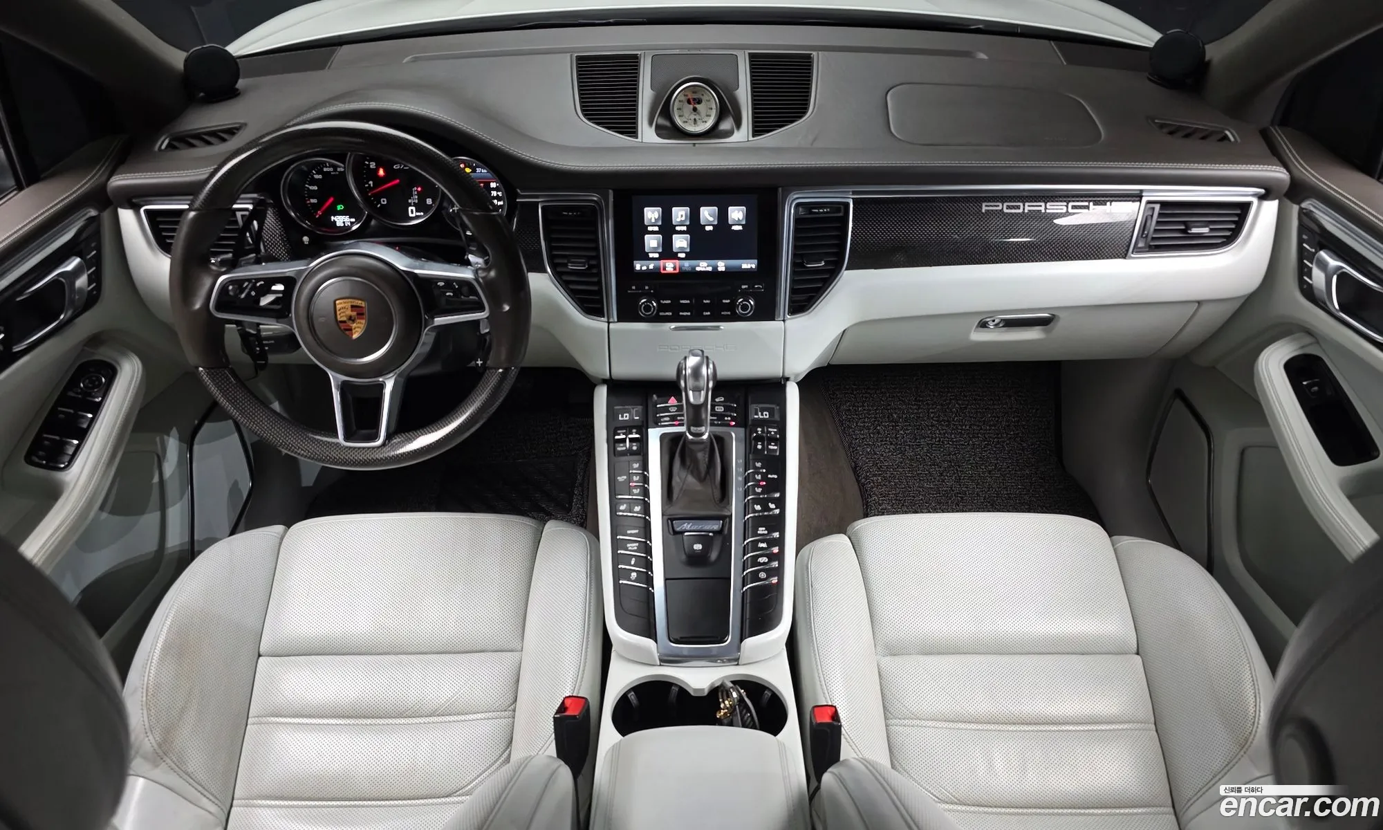 Porsche Macan 2017 WP1AG2951JLB63085 — 10