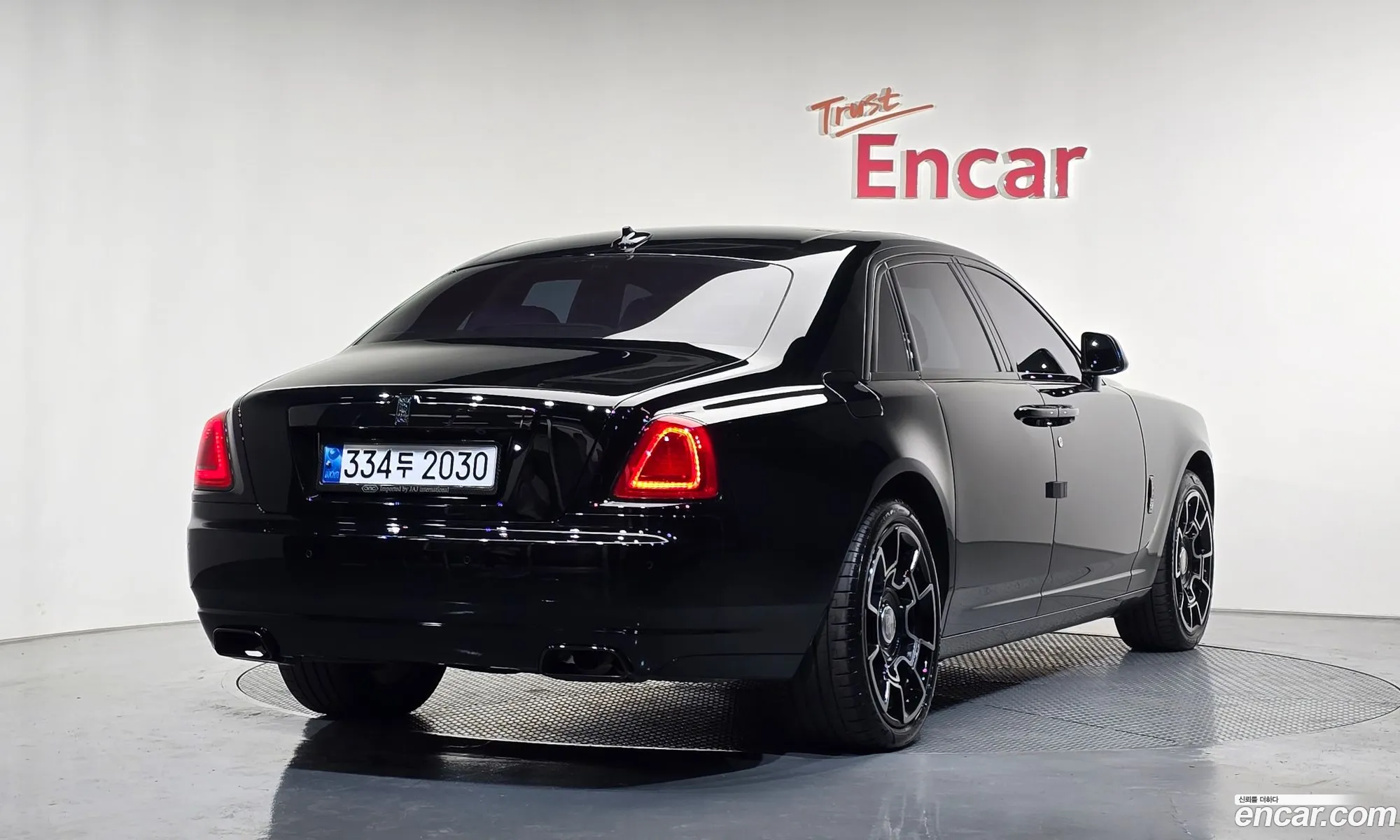 Rolls-Royce Ghost 2017 SCA664S01HUX42948 — 13