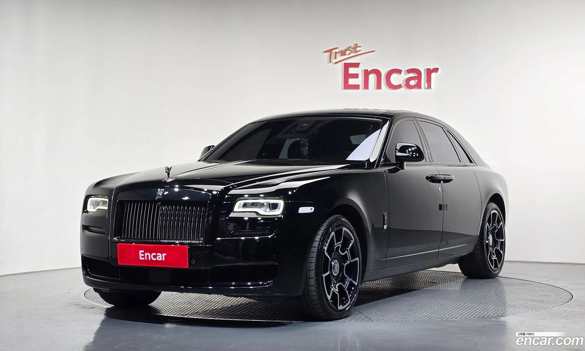 Rolls-Royce Ghost 2017 SCA664S01HUX42948 — 14