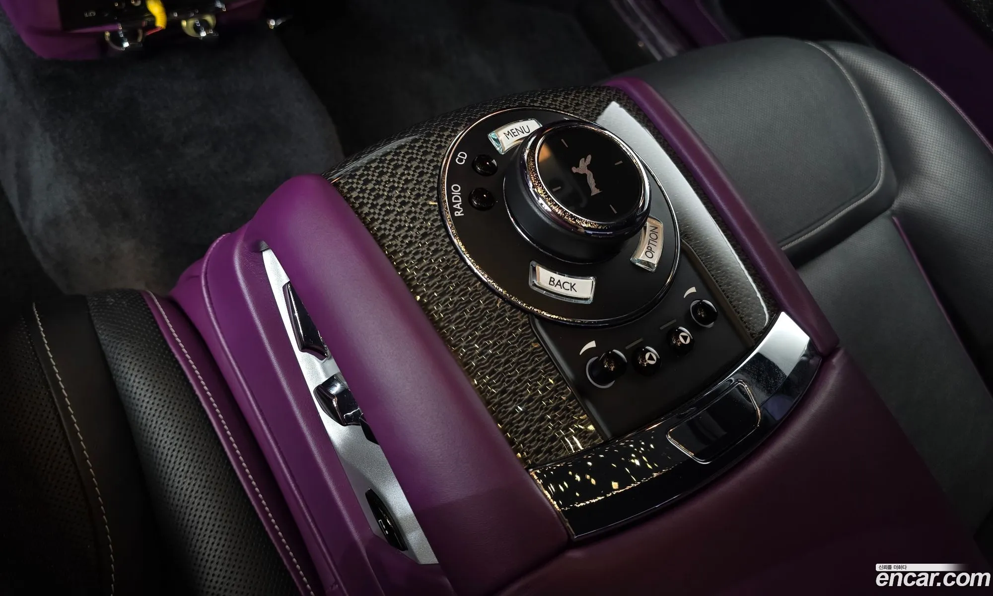 Rolls-Royce Ghost 2017 SCA664S01HUX42948 — 15