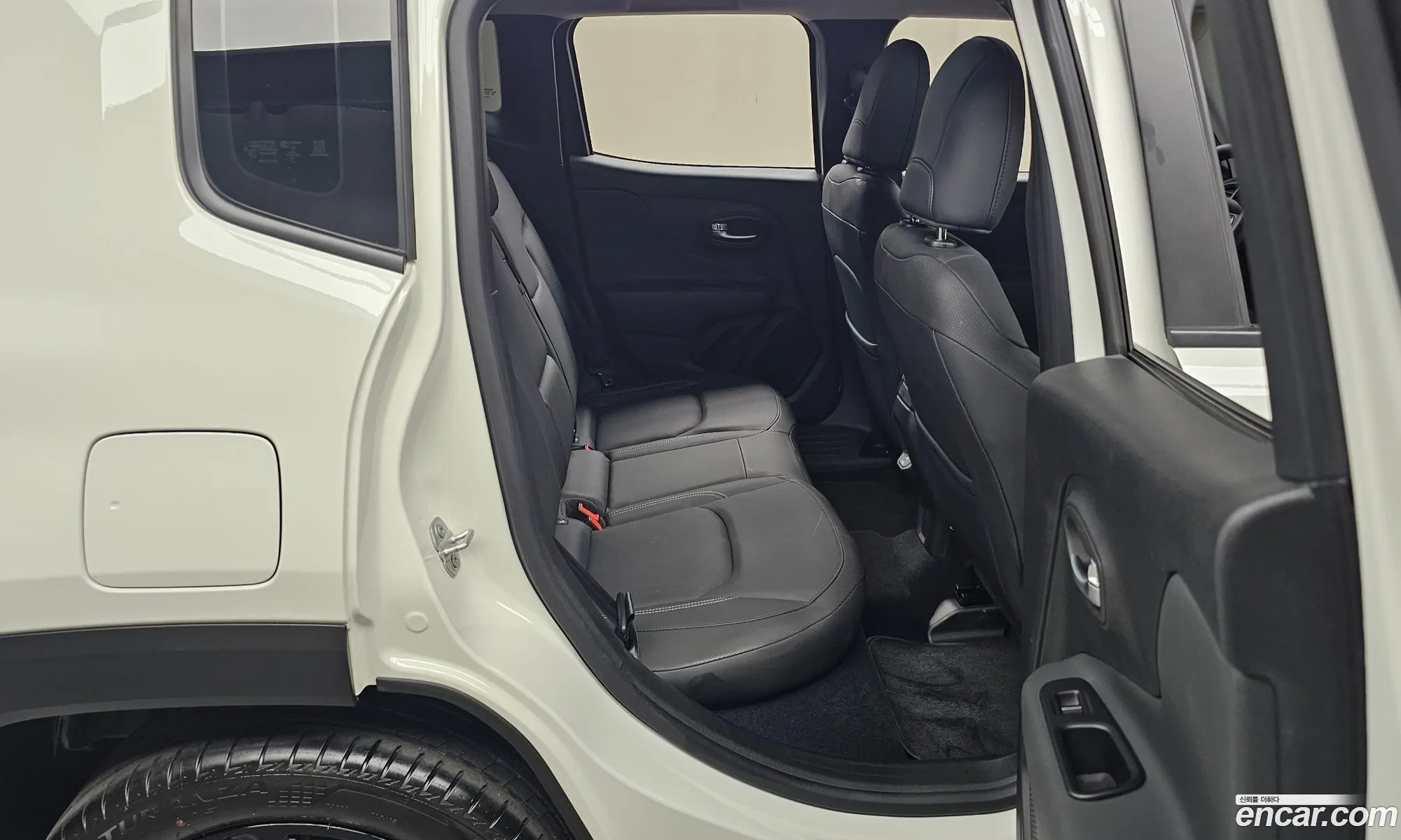 Jeep Renegade 2022 — 10