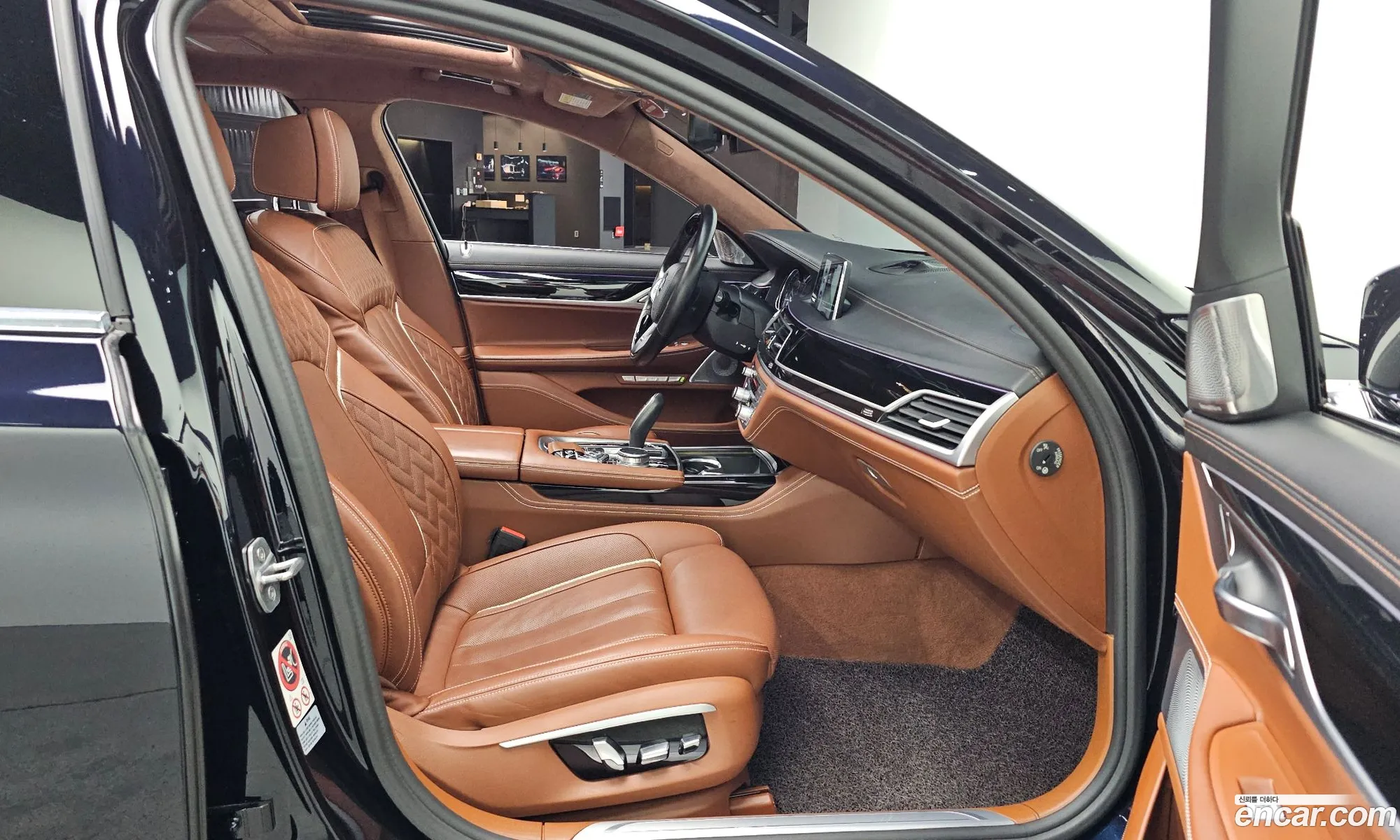 BMW 7 Series 2017 WBA7F2105HG713774 — 13