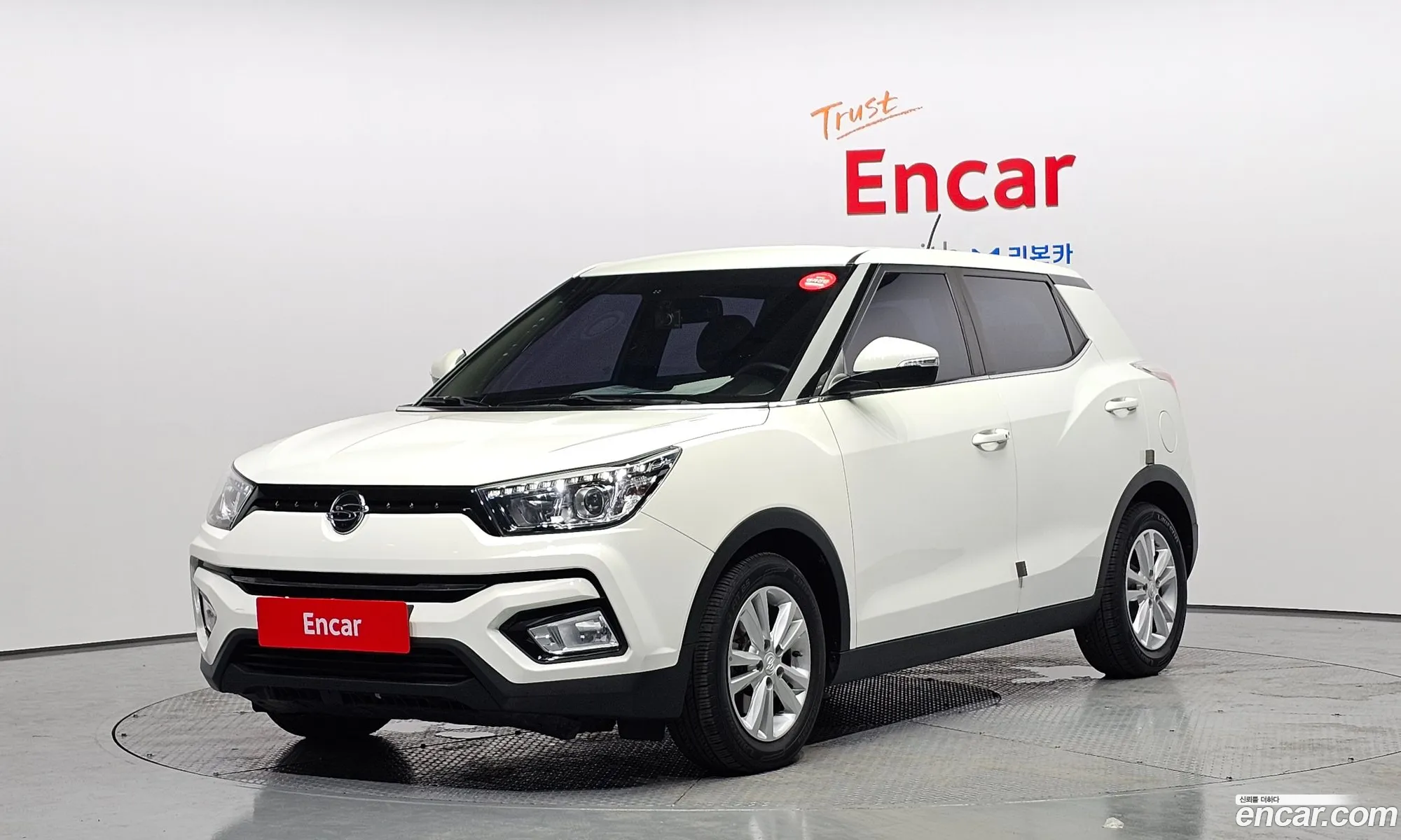 KG Mobility (SsangYong) Tivoli Armour 2018 — 2