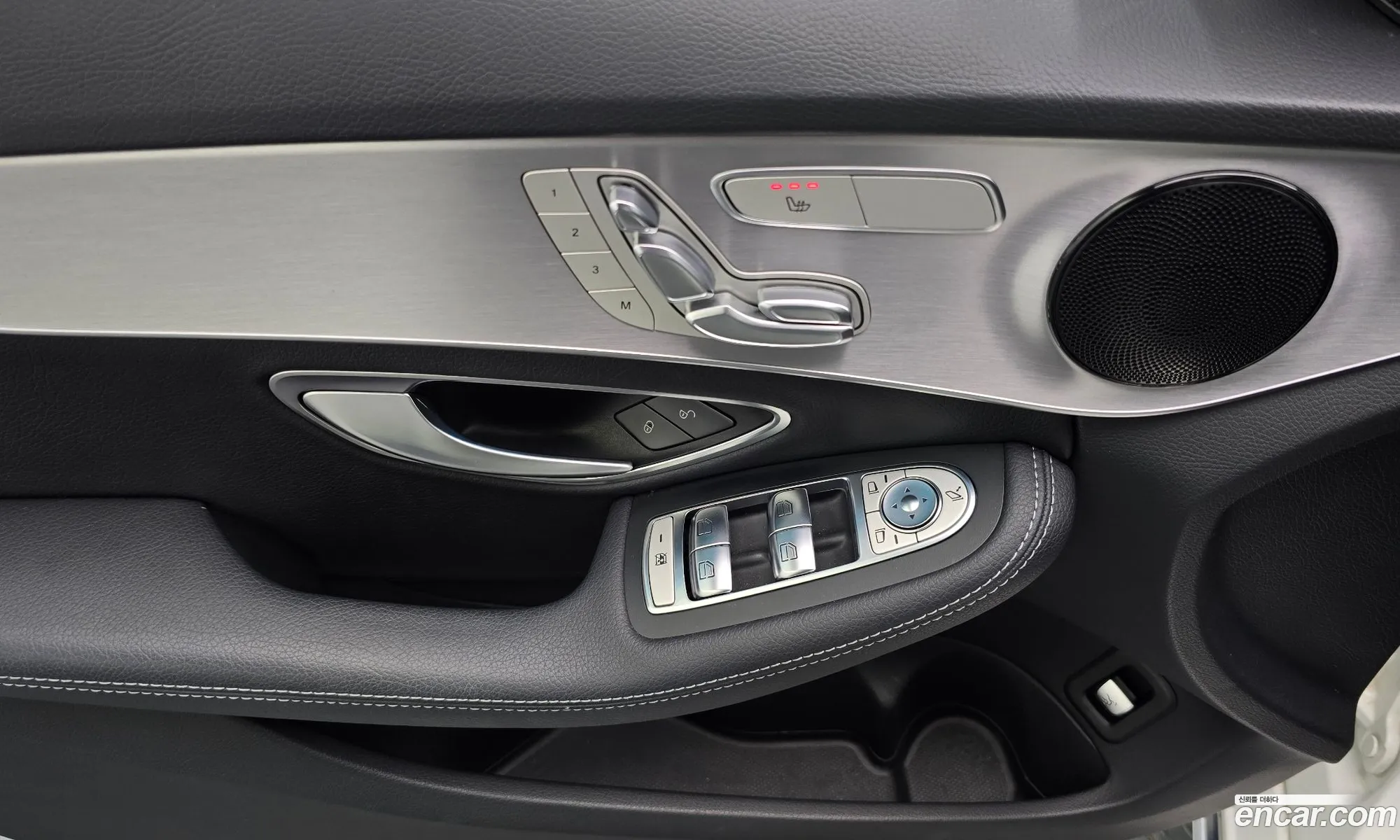 Mercedes-Benz C-Class W205 2018 — 24