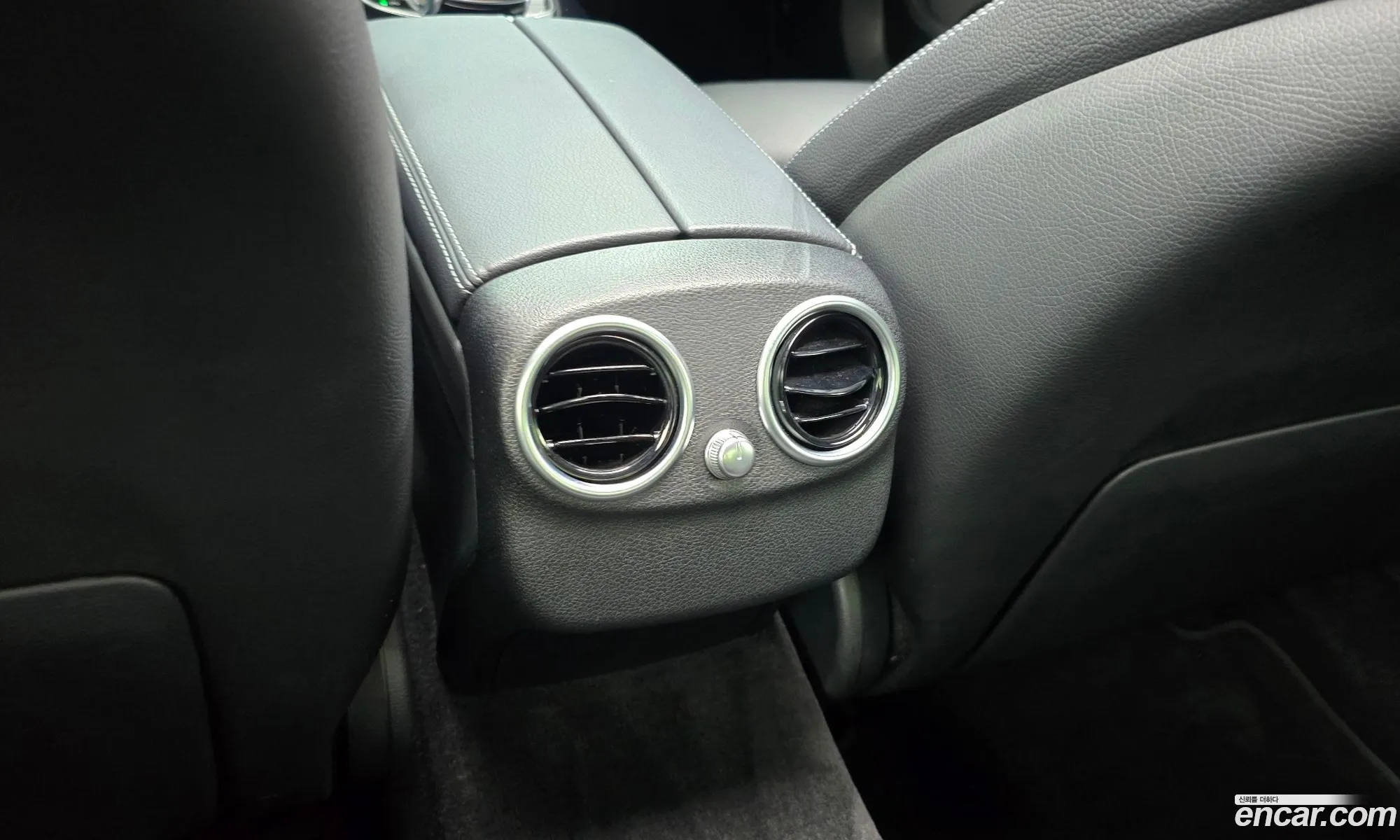 Mercedes-Benz C-Class W205 2018 — 29