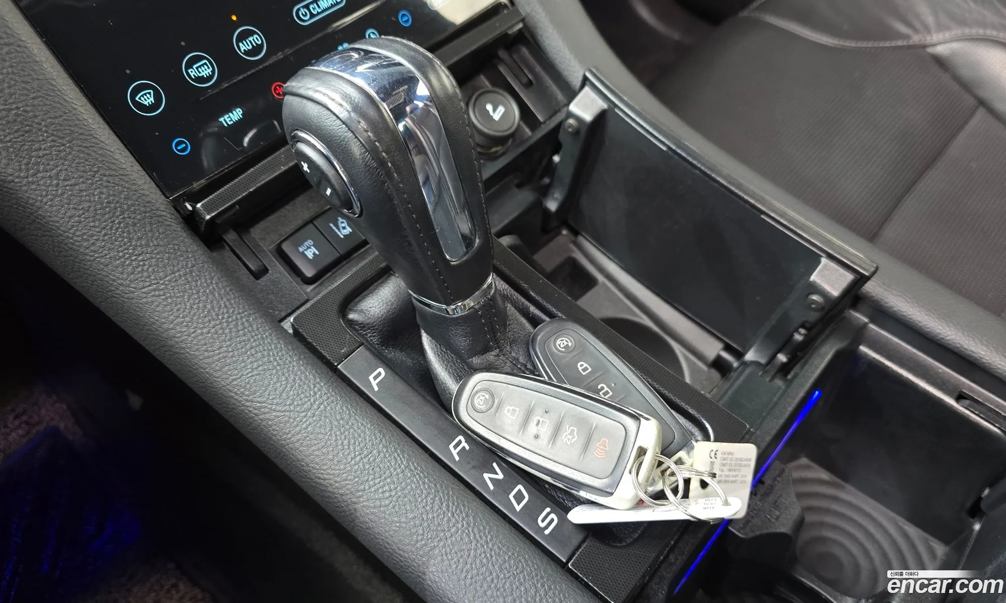 Ford Taurus 2015 1FAHP2F97FG186383 — 17