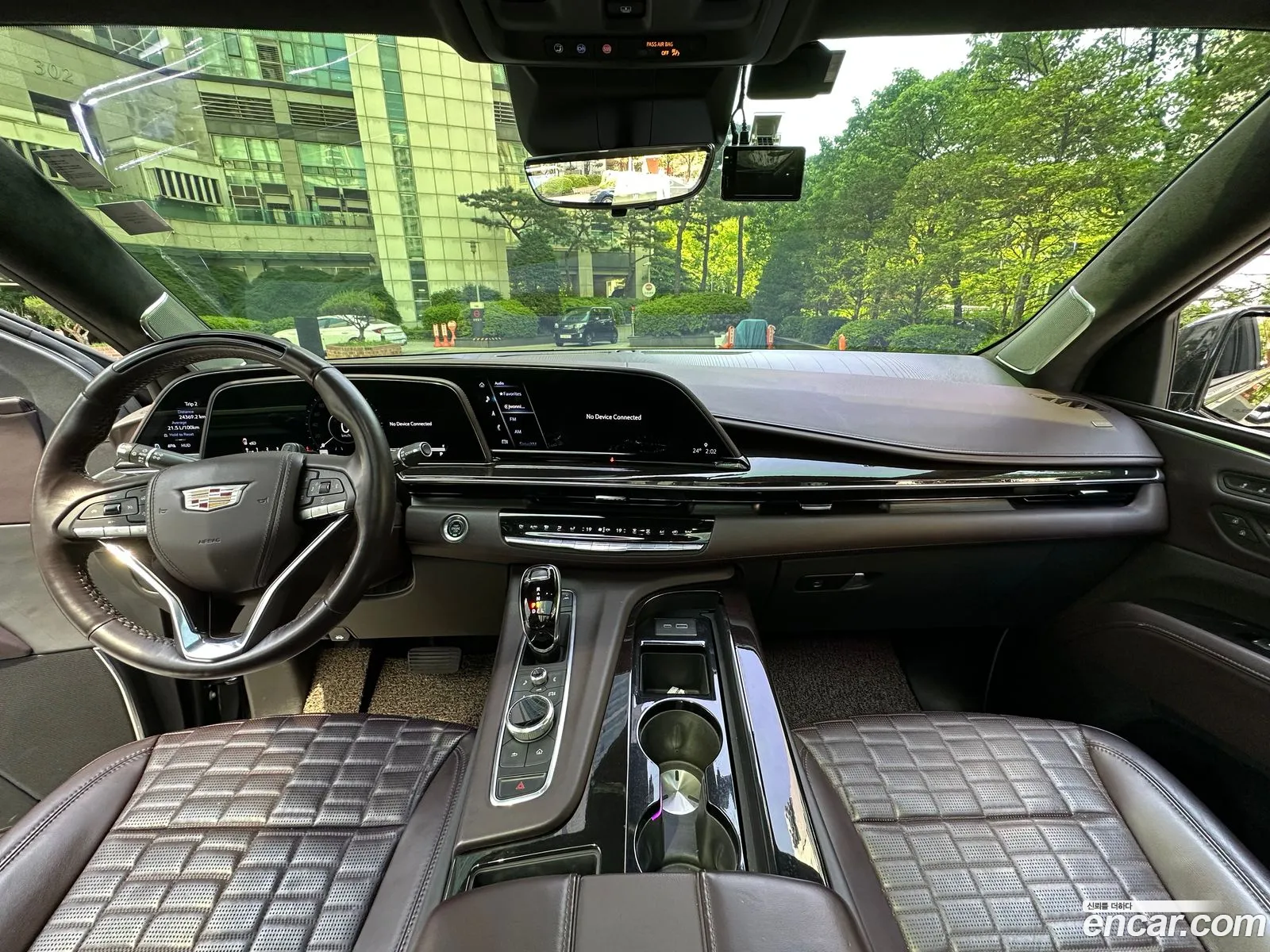 Cadillac Escalade 2021 — 10