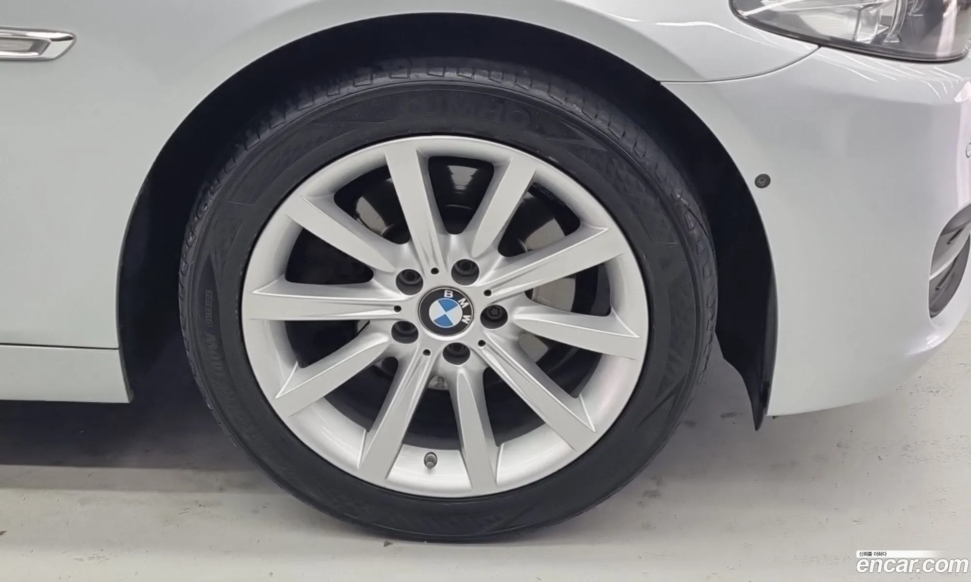 BMW 5 Series 2015 — 6