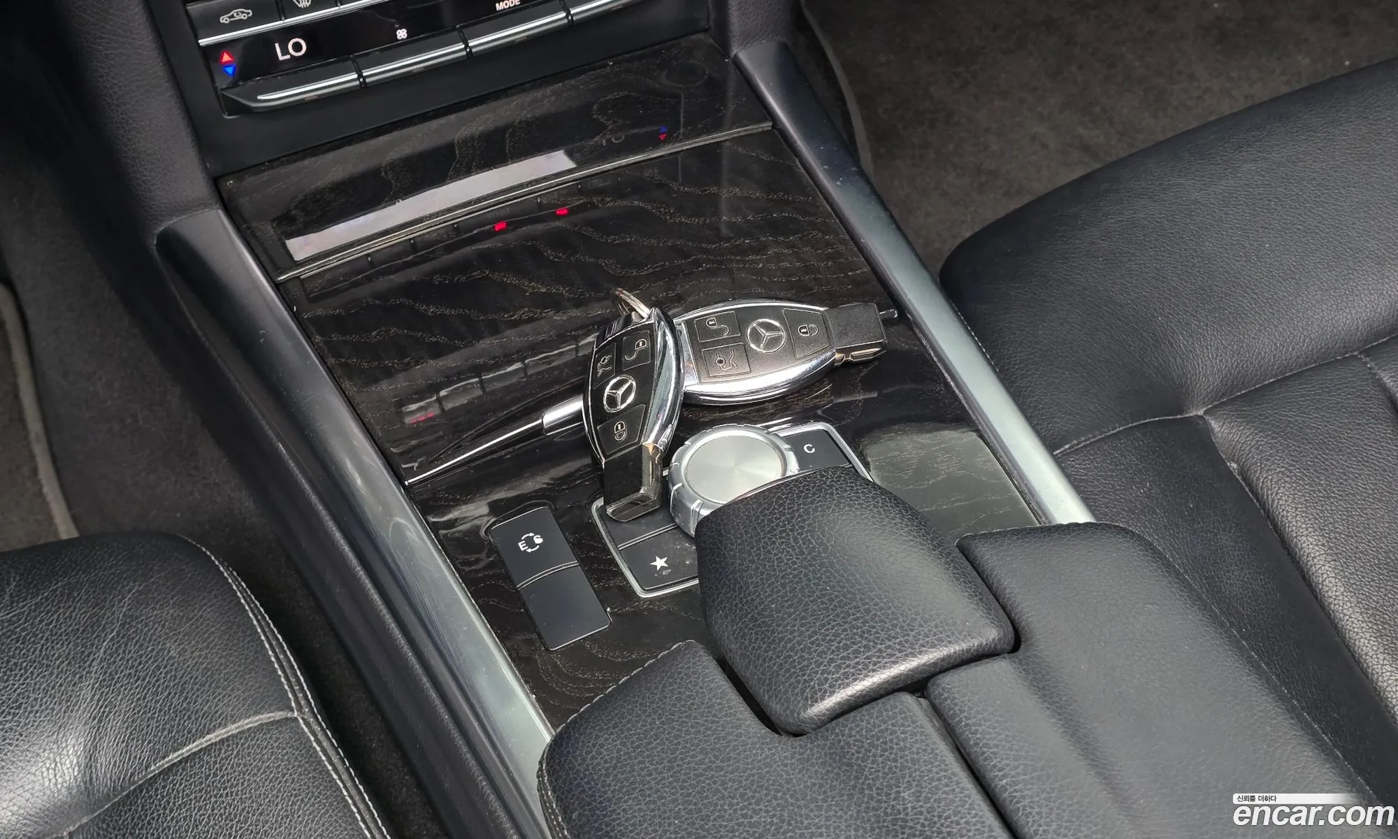 Mercedes-Benz E-Class W212 2014 WDDHF0CB5EB006411 — 3