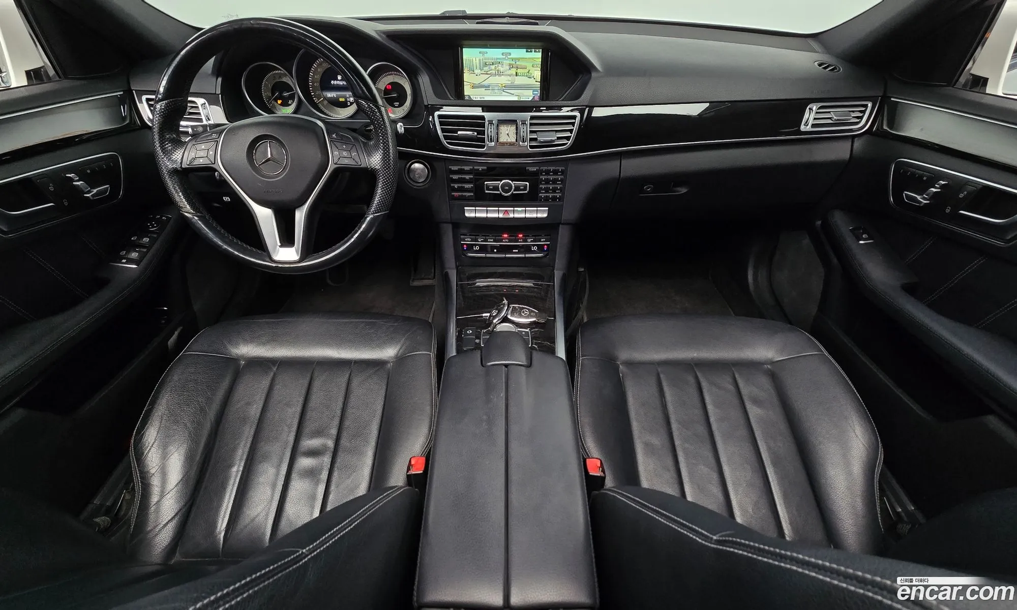 Mercedes-Benz E-Class W212 2014 WDDHF0CB5EB006411 — 19