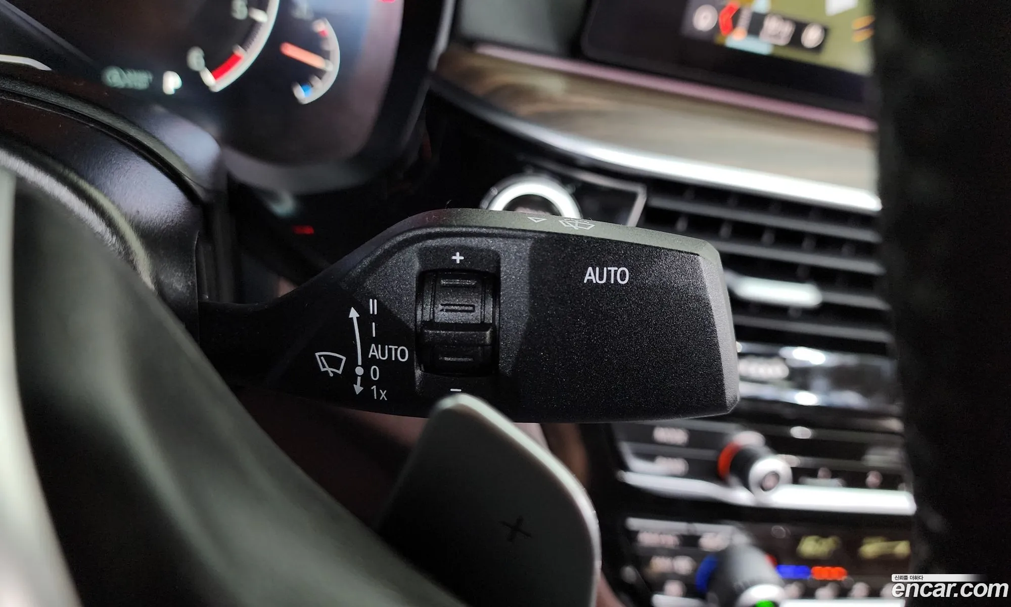 BMW 5 Series 2019 WBAJF3106KBJ09019 — 15