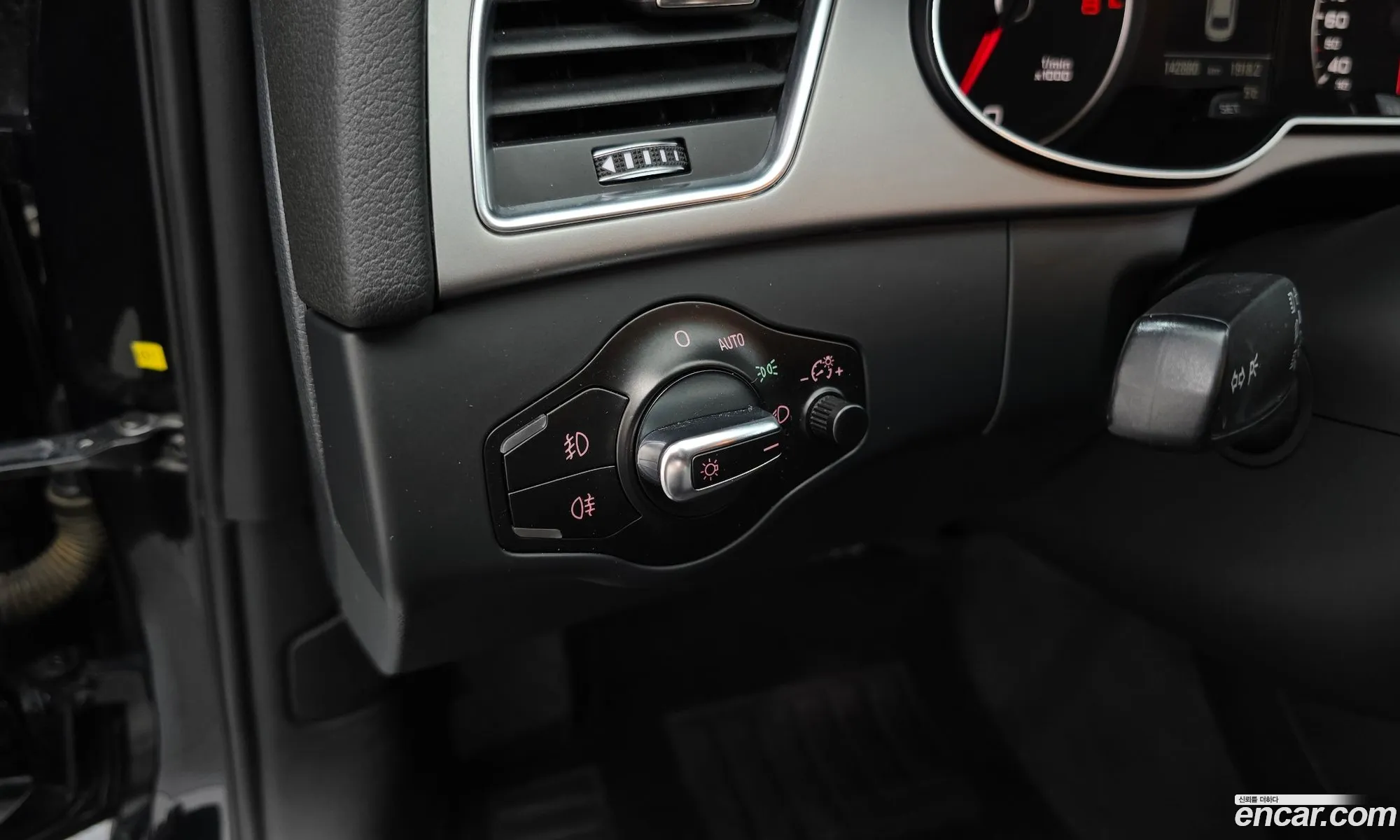 Audi A4 2013 WAUZZZ8K5DA234557 — 9