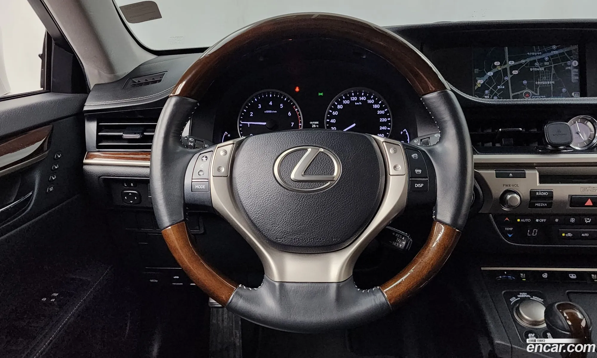 Lexus ES300h 2012 JTHBW1GG5D2009771 — 11