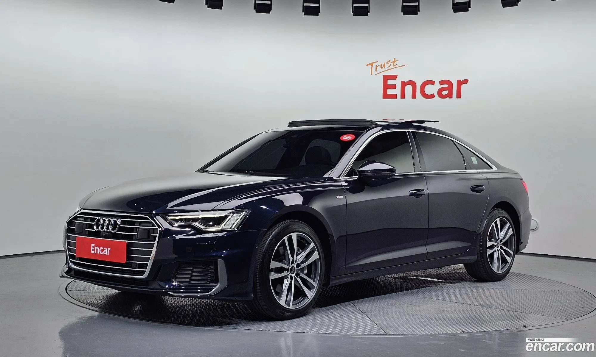 Audi A6 2022 WAUZZZF2XNN056559 — 3