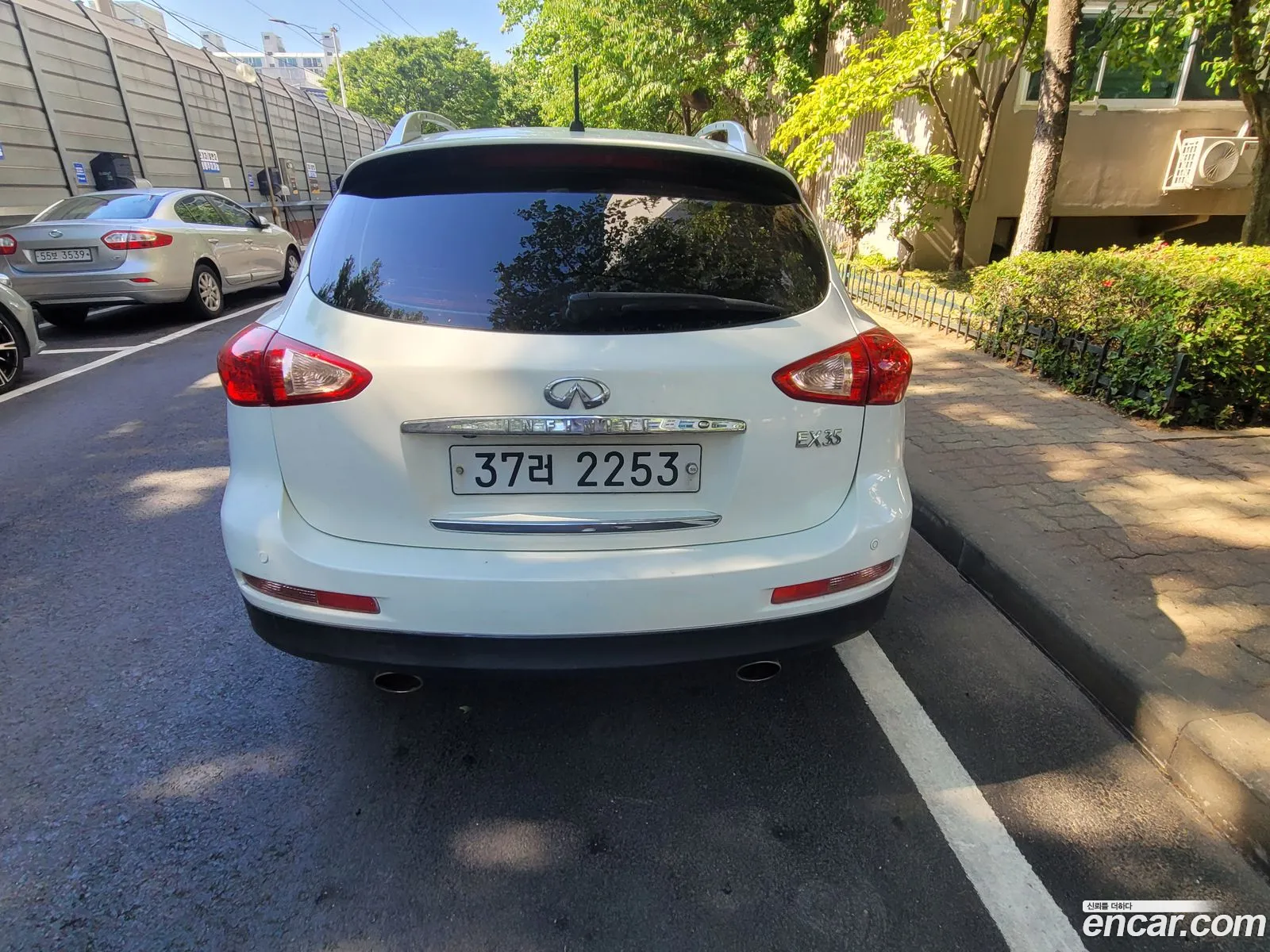 Infiniti EX35