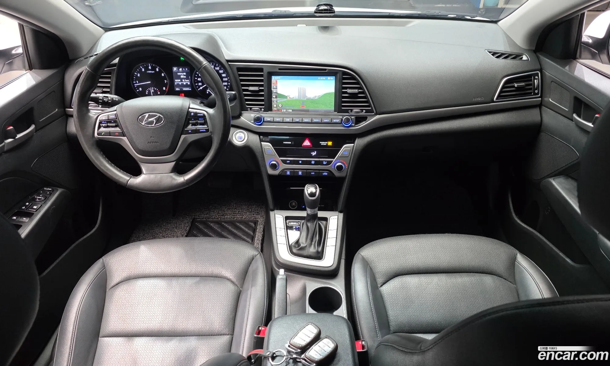 Hyundai Elantra AD 2016 — 4