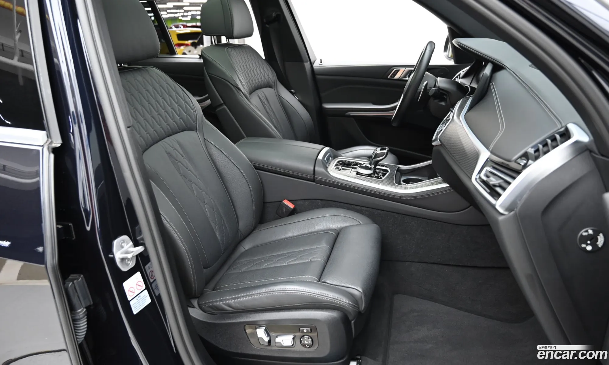 BMW X5 2022 — 7