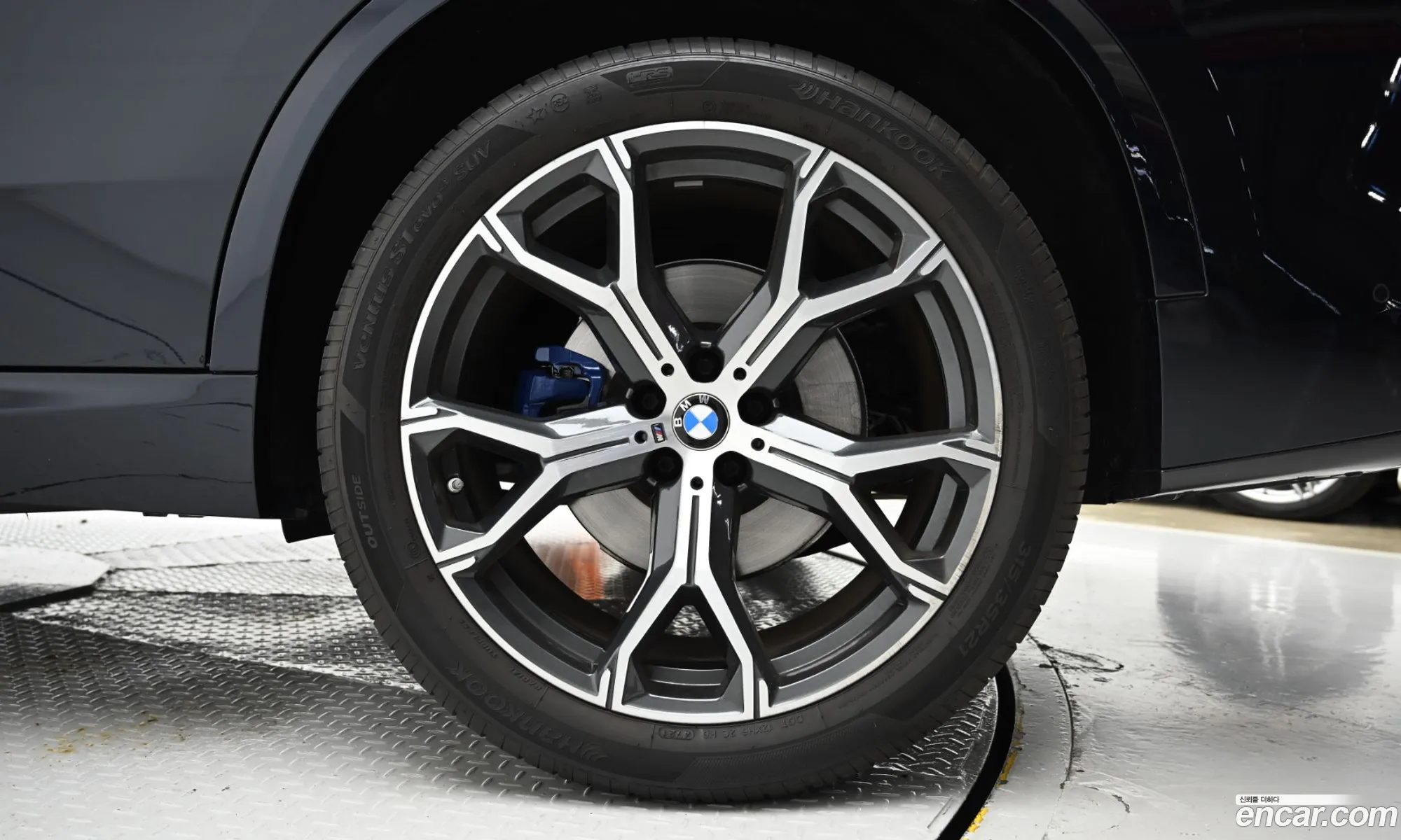 BMW X5 2022 — 5