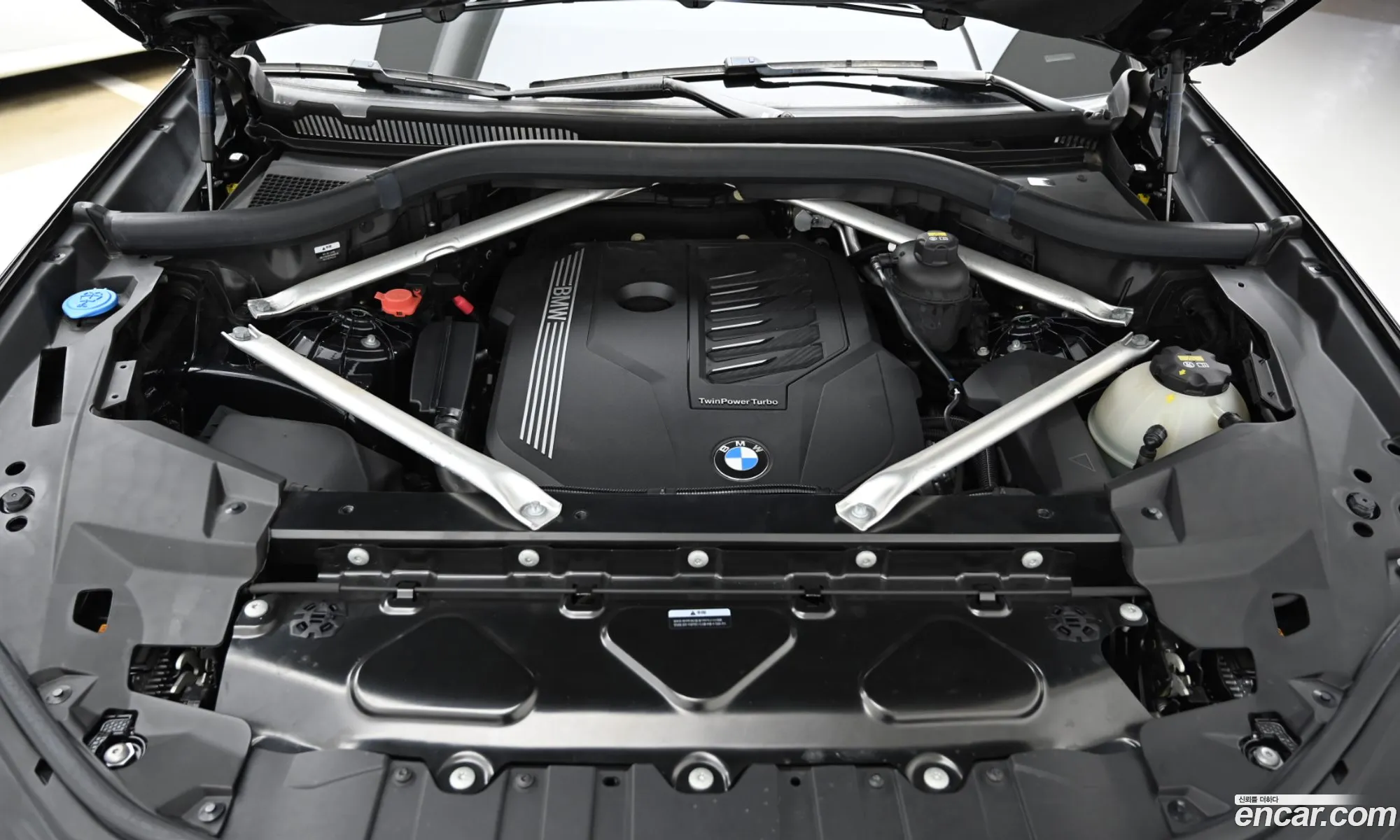 BMW X5 2022 — 16