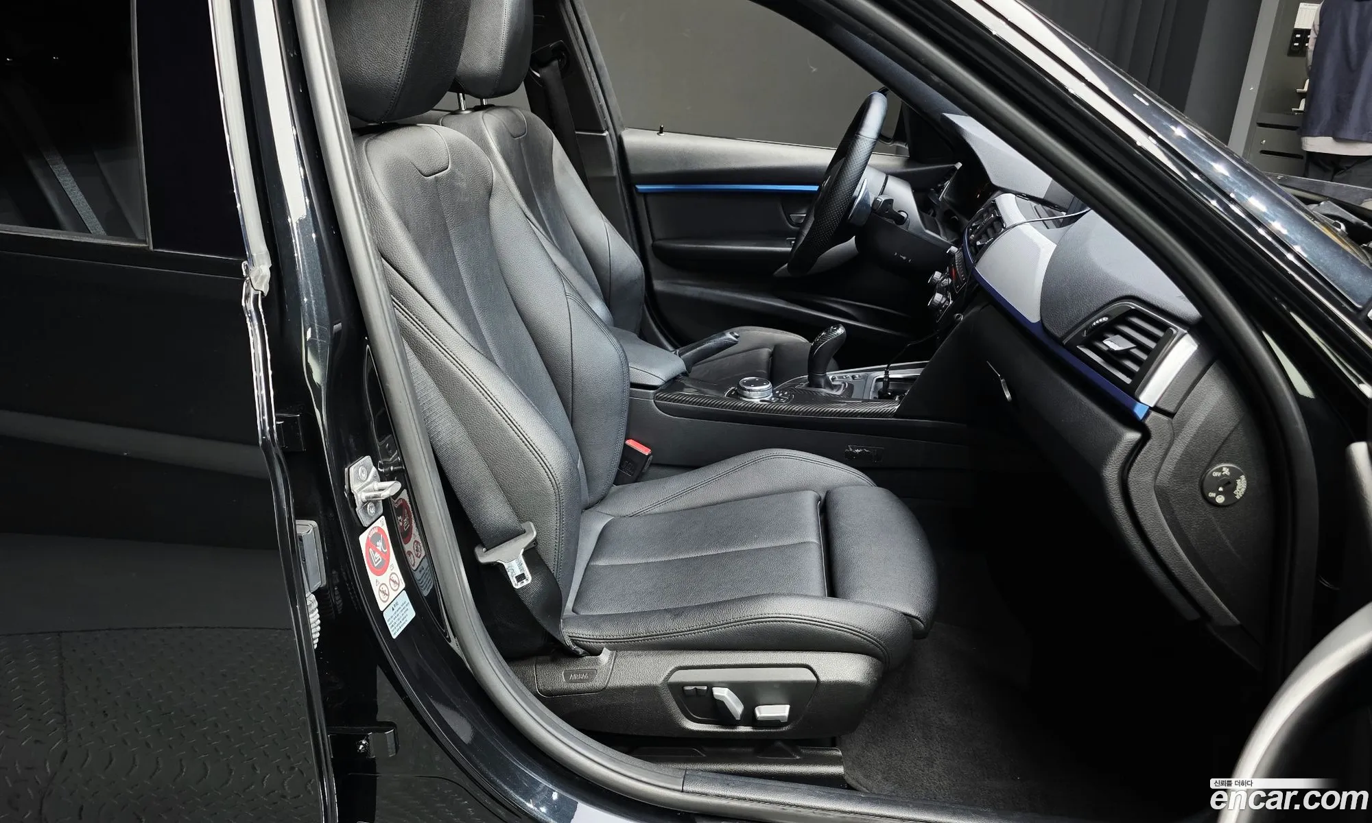 BMW 3 Series 2015 WBA8C5109GK635980 — 4