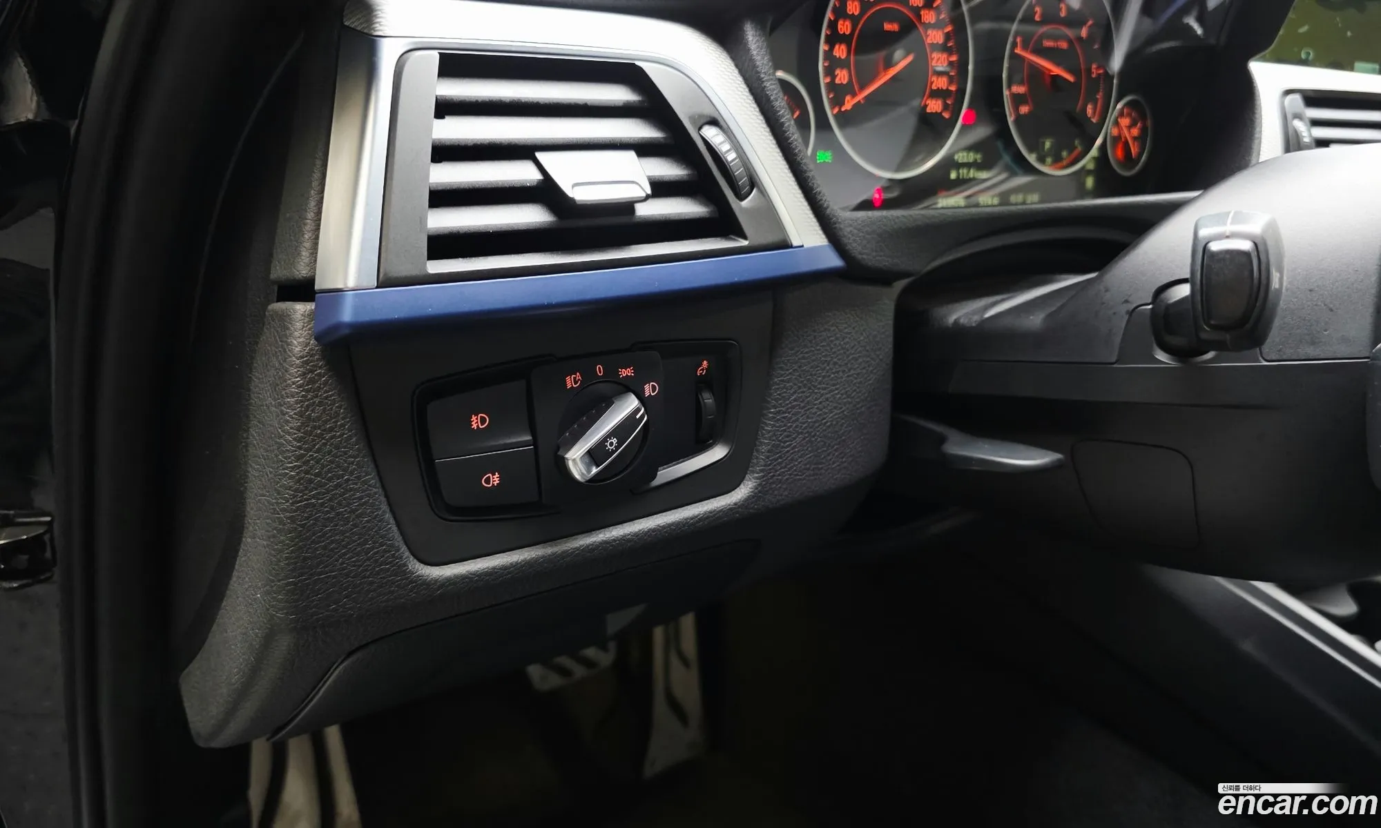BMW 3 Series 2015 WBA8C5109GK635980 — 18