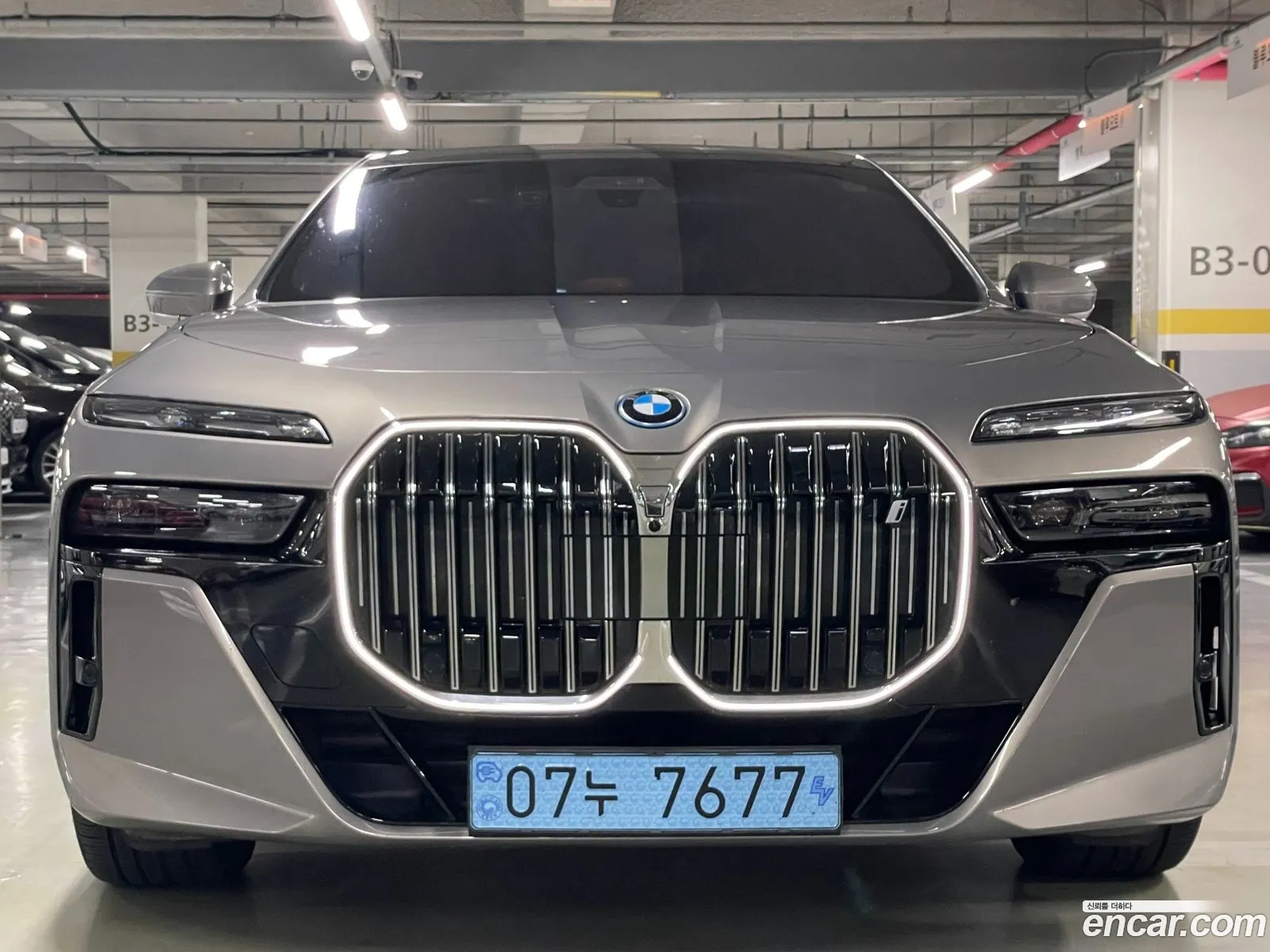 BMW i7 2023 — 20