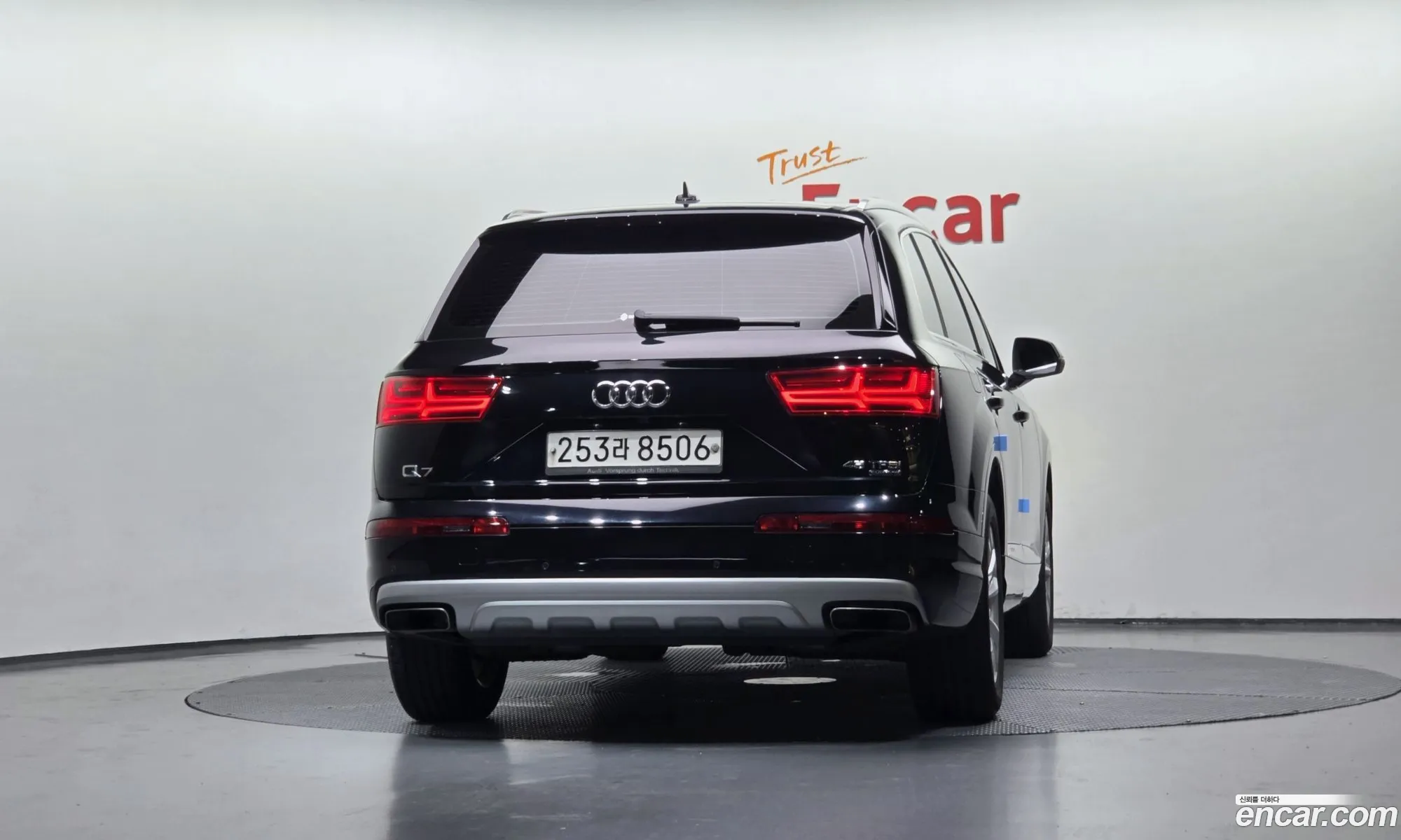 Audi Q7 2019 WAUZZZ4M3KD041536 — 17