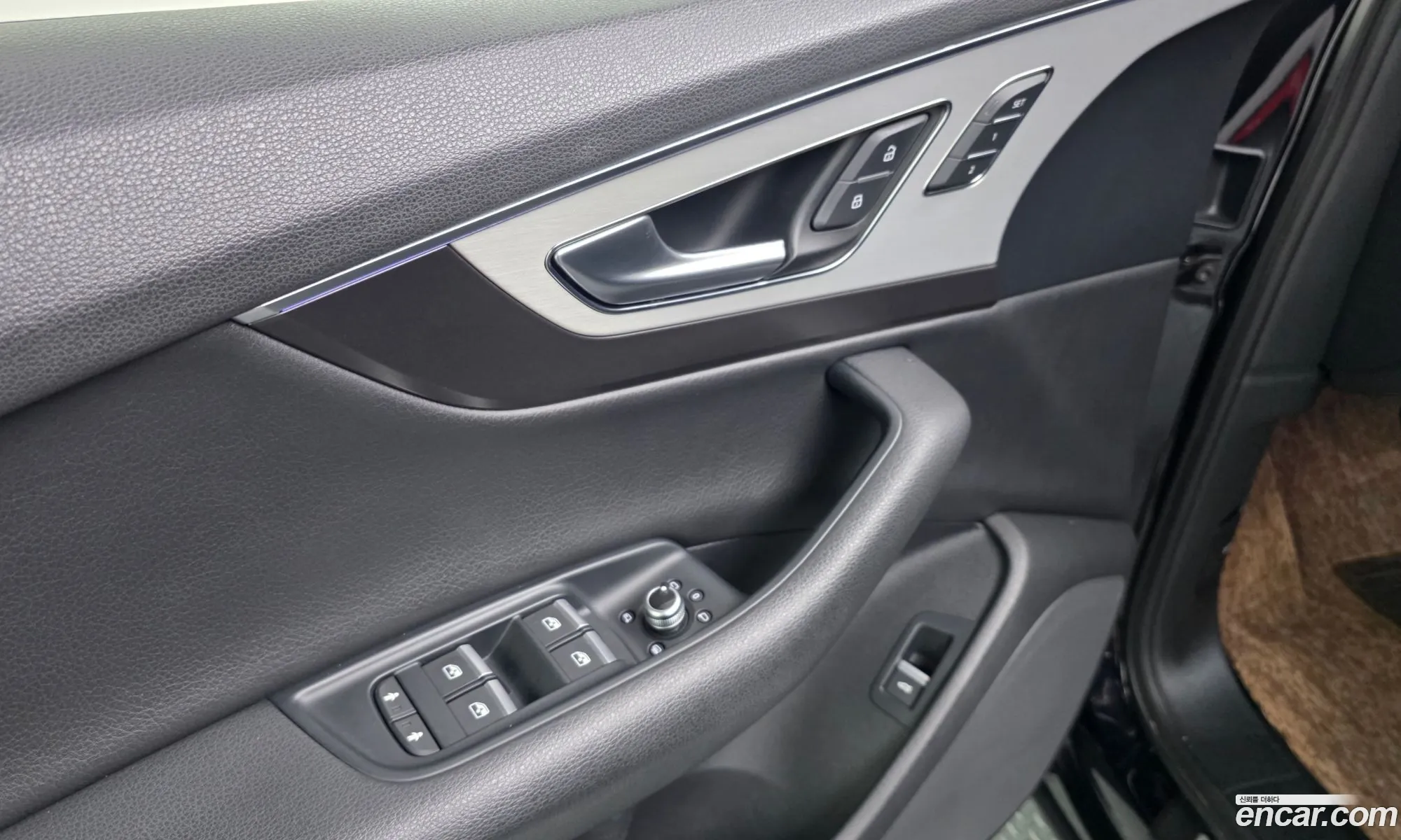 Audi Q7 2019 WAUZZZ4M3KD041536 — 11