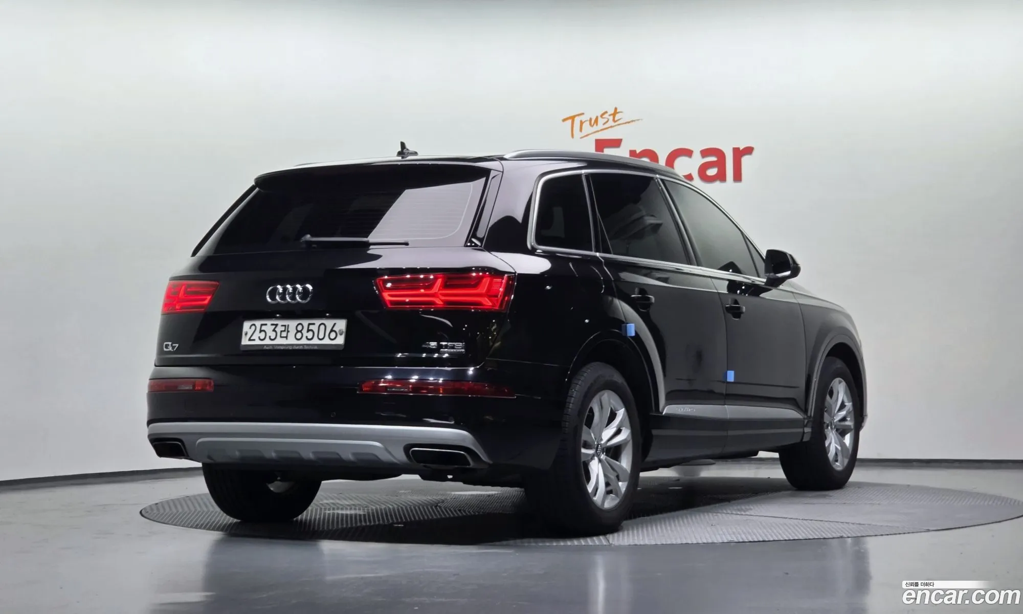 Audi Q7 2019 WAUZZZ4M3KD041536 — 28