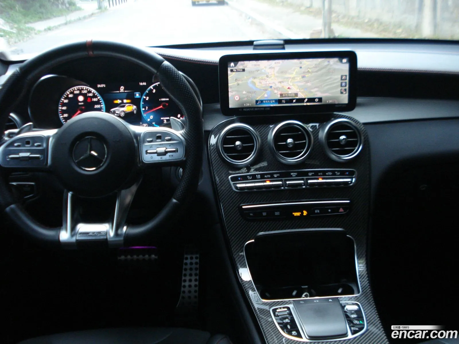 Mercedes-Benz GLC-Class X253 2022 — 20