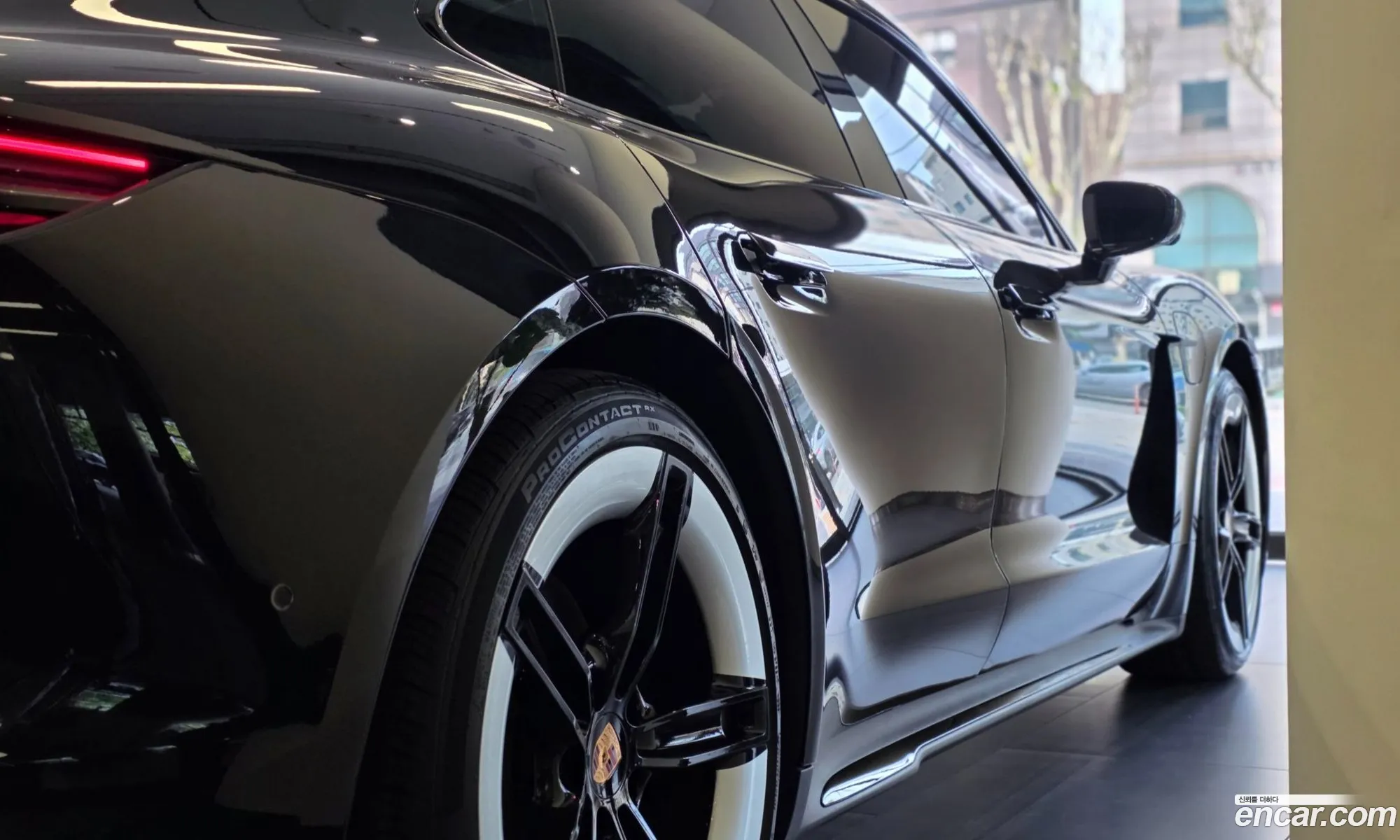 Porsche Taycan 2026 — 13