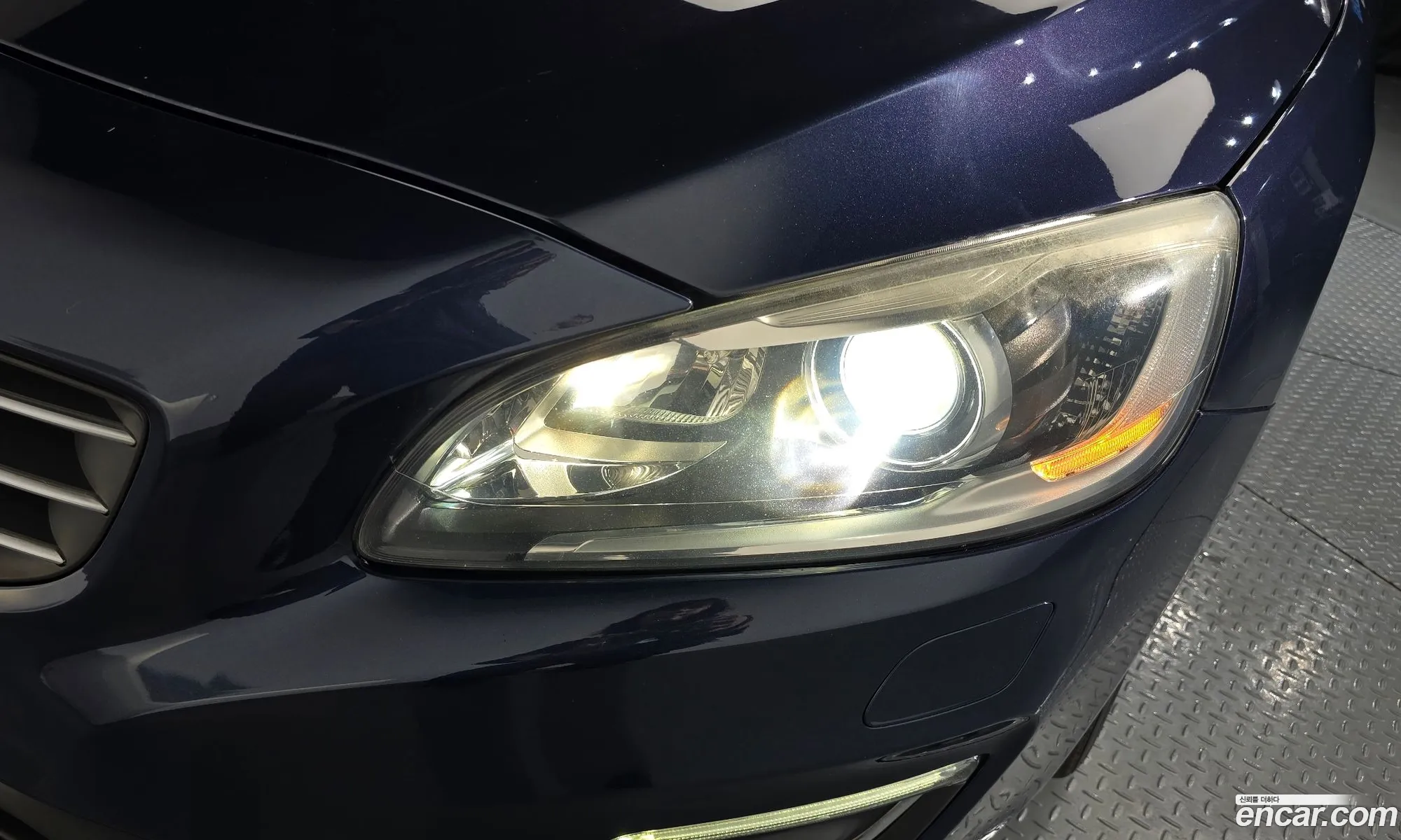 Volvo S60 2014 YV1FS84BBE2300407 — 32