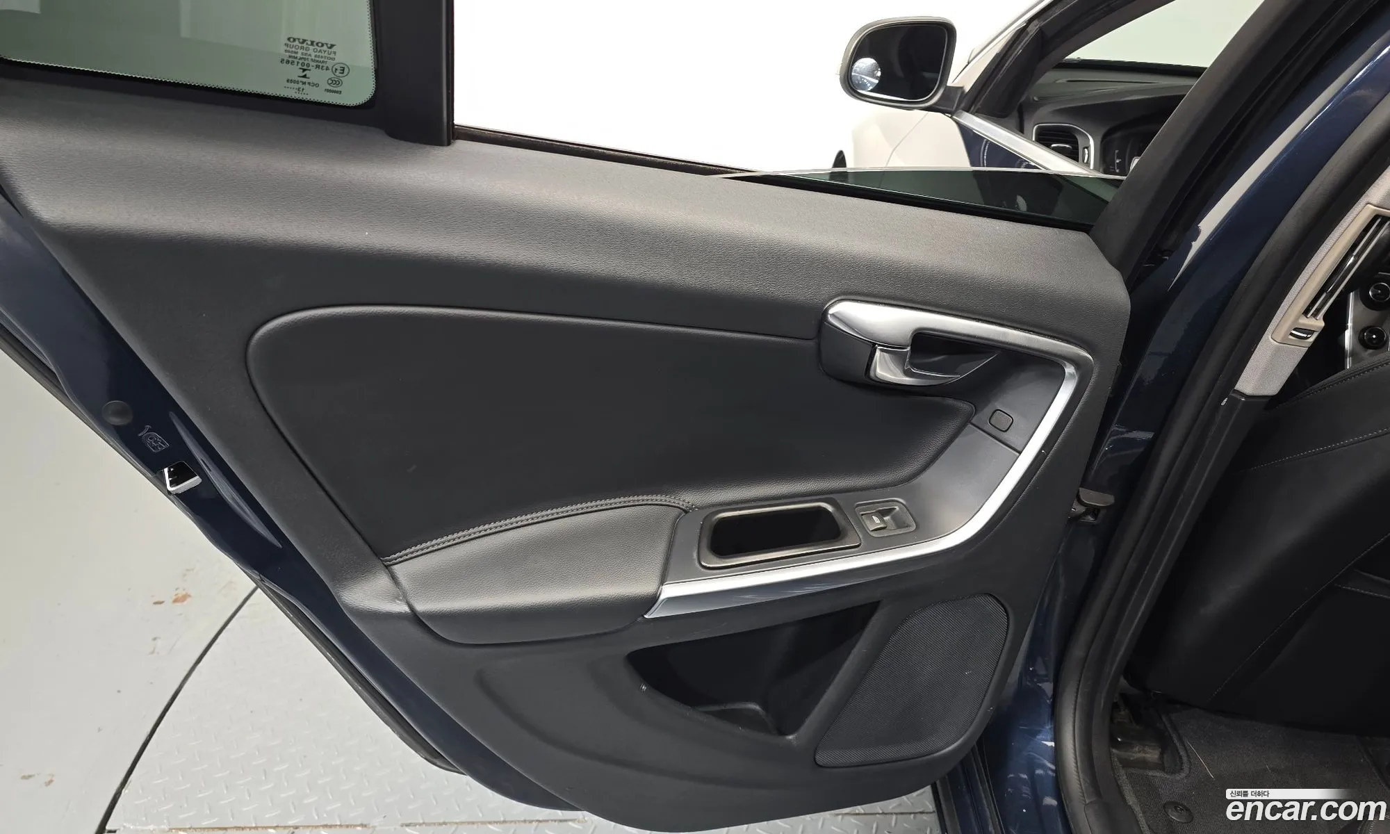 Volvo S60 2014 YV1FS84BBE2300407 — 8