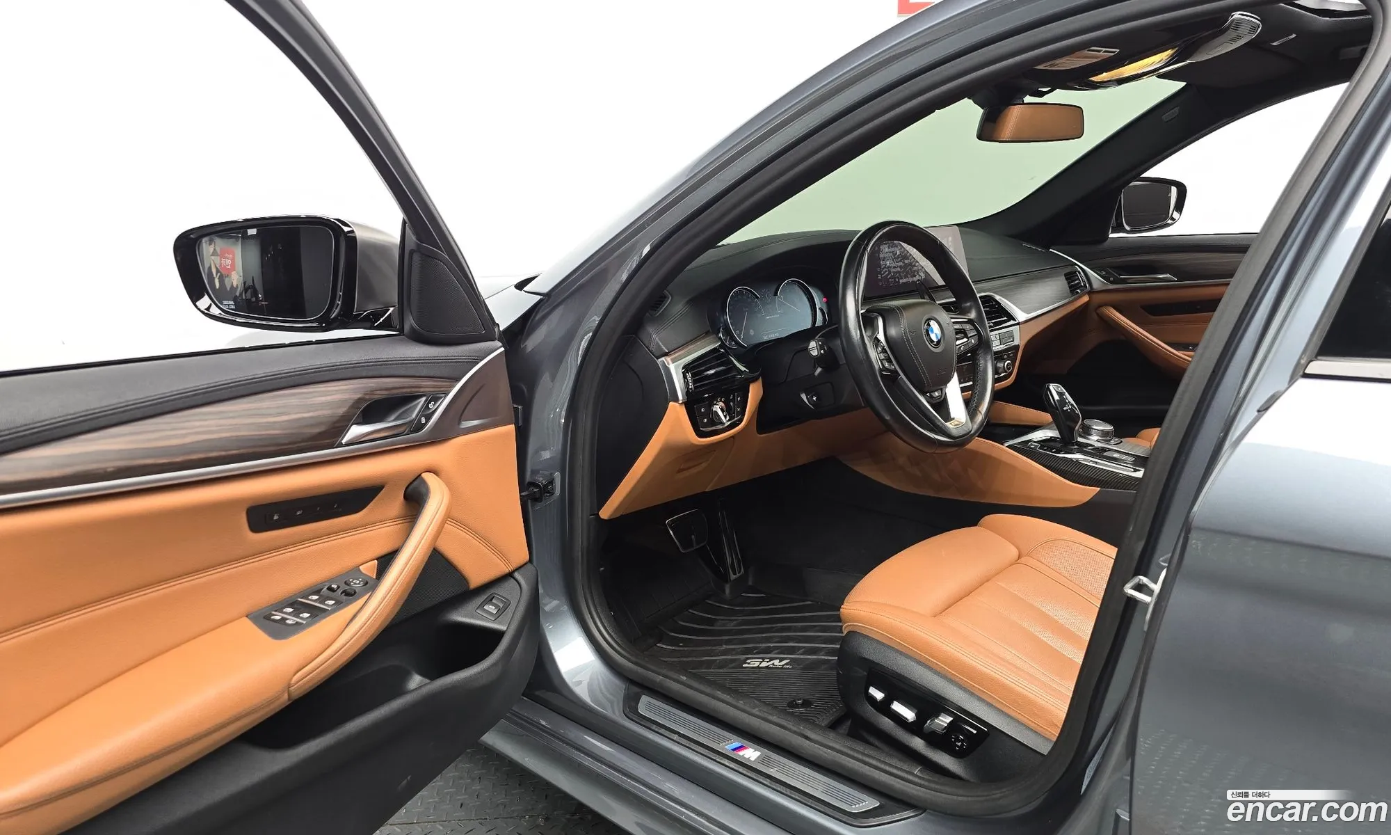 BMW 5 Series 2017 — 5