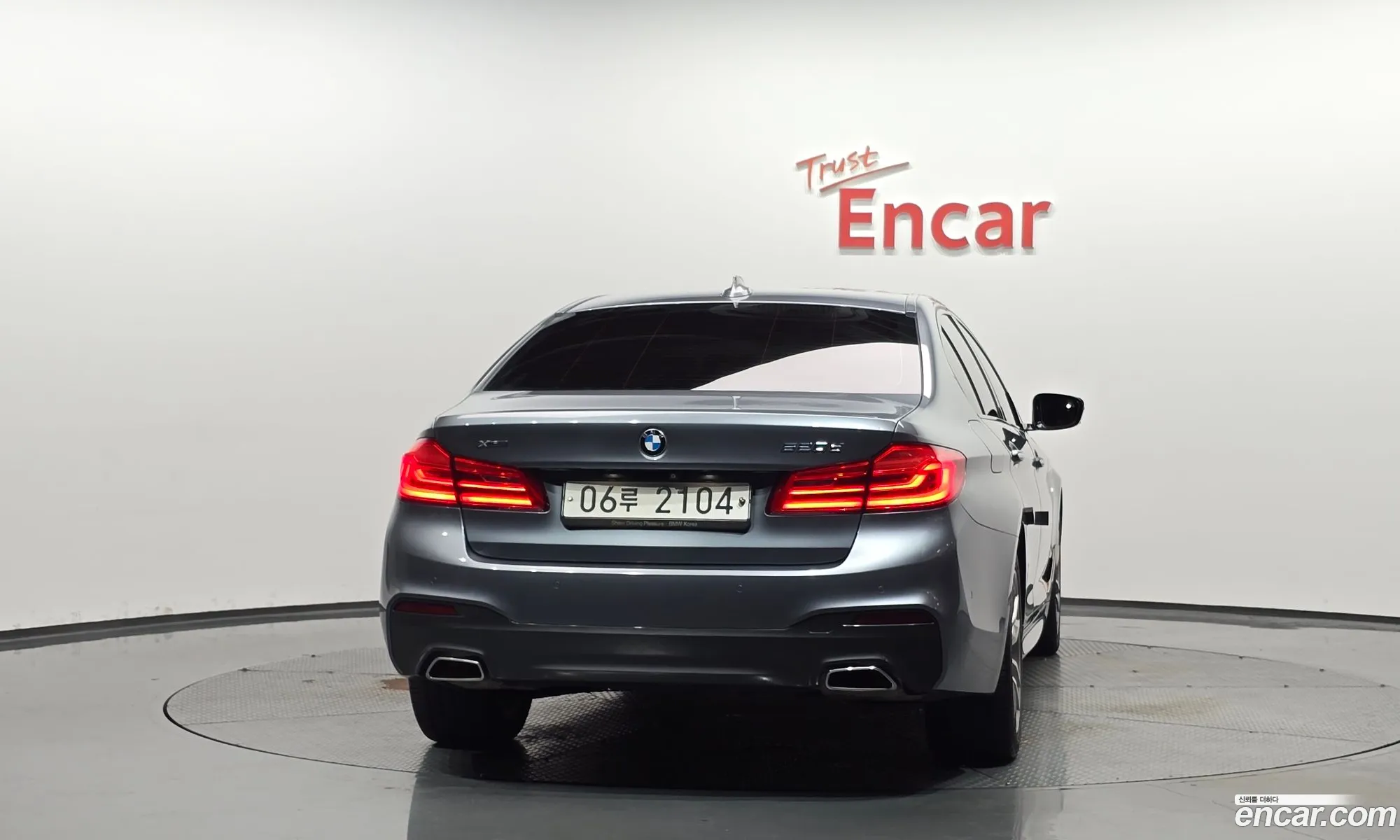 BMW 5 Series 2017 — 25