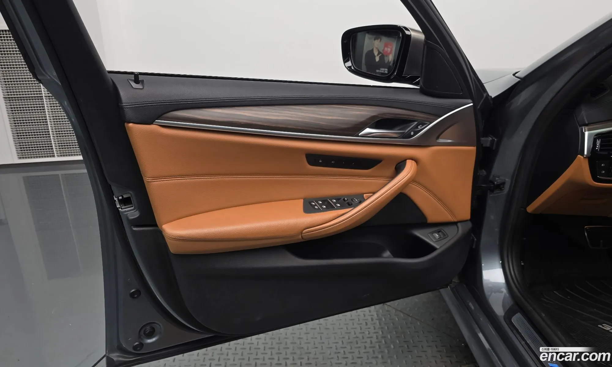 BMW 5 Series 2017 — 3