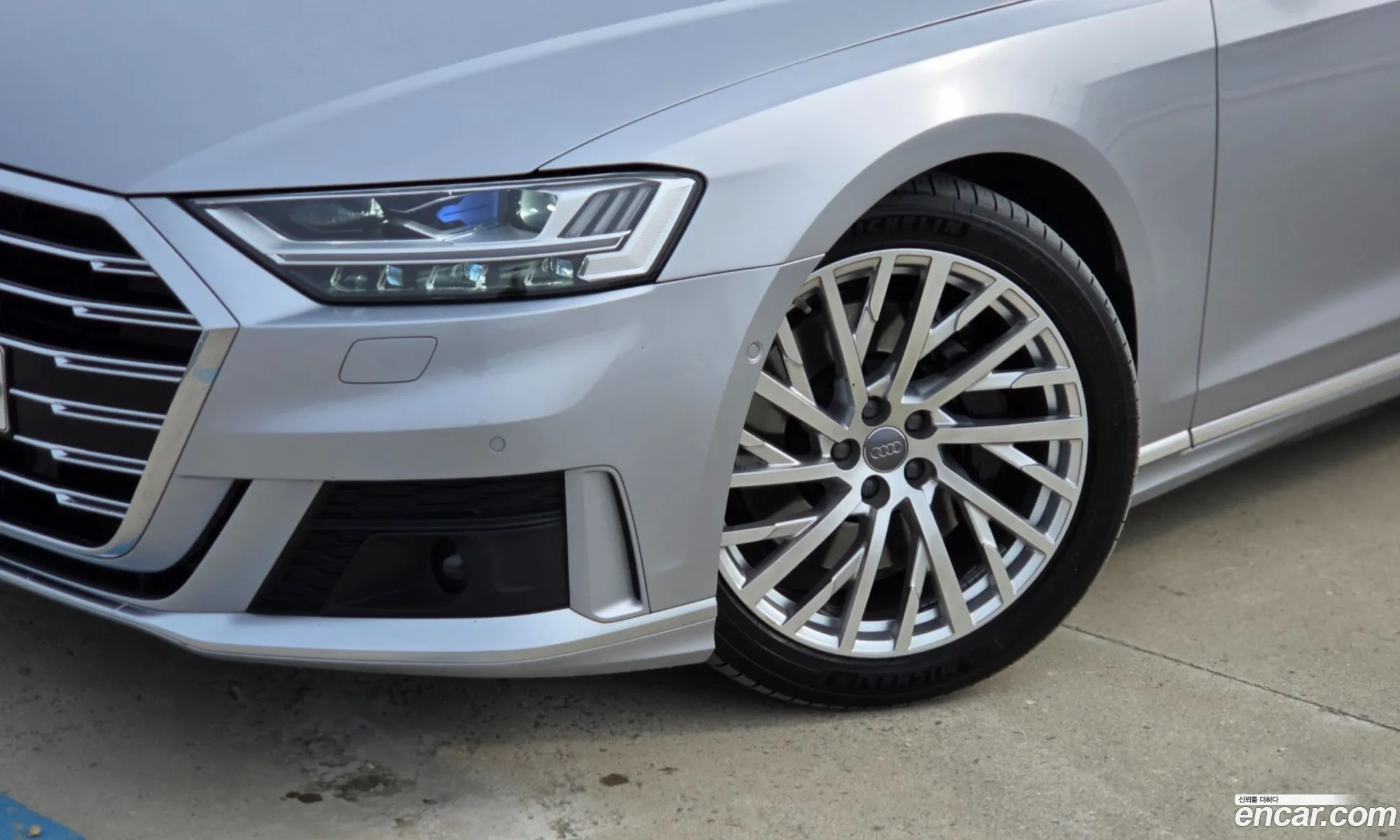 Audi A8 2020 — 18
