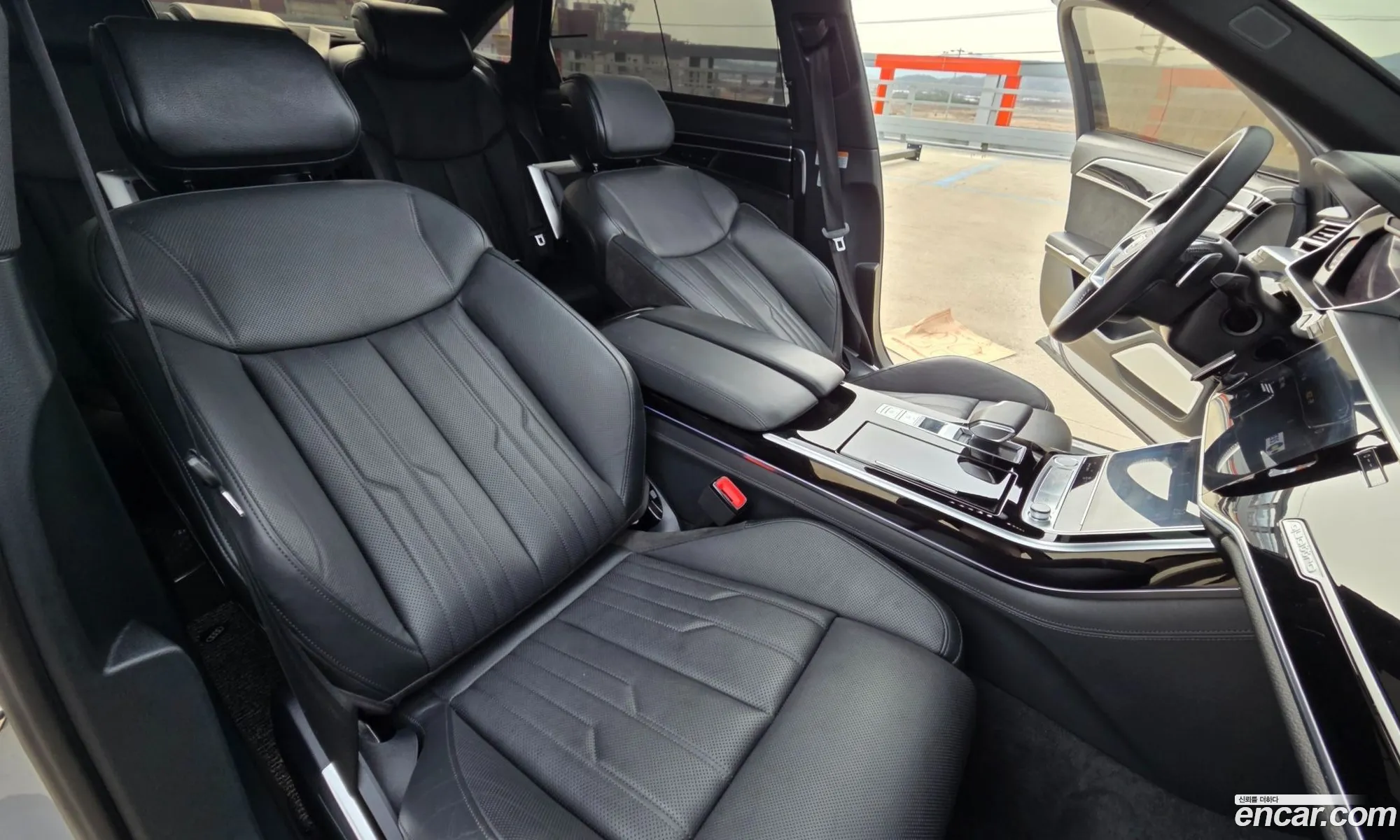 Audi A8 2020 — 8