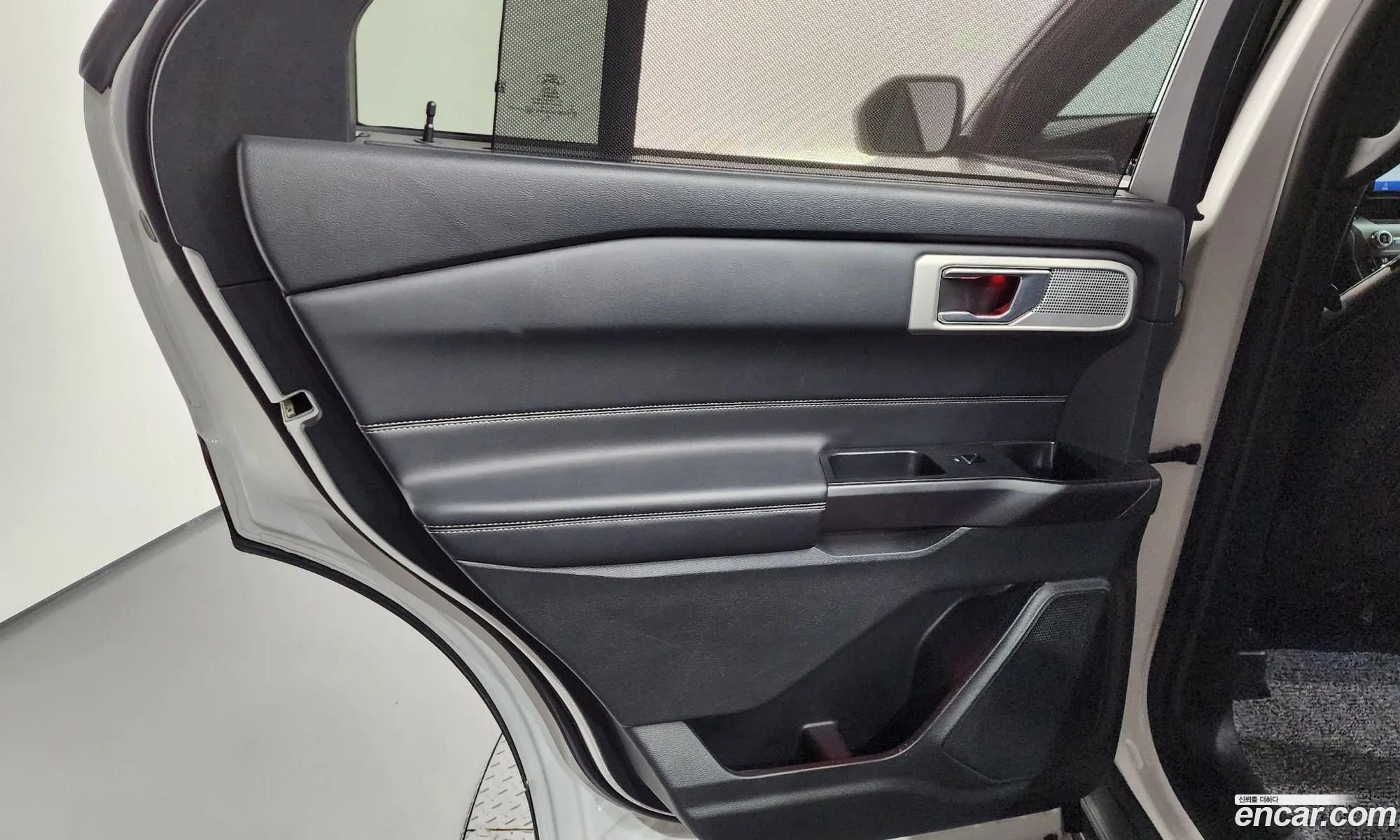 Ford Explorer 6th Gen 2020 1FMSK8FHXLGA96239 — 7