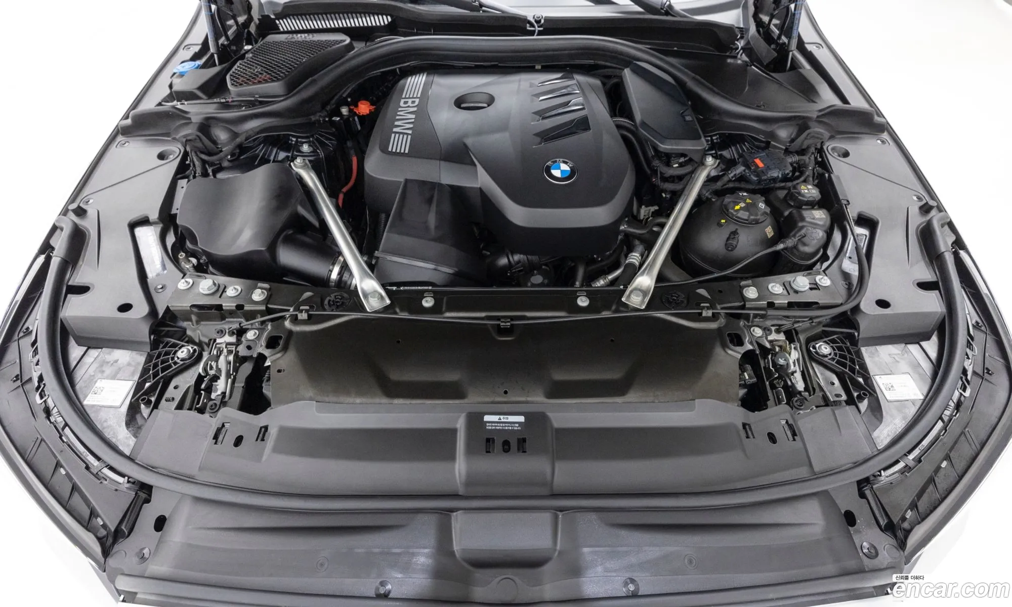 BMW 5 Series 2023 — 7