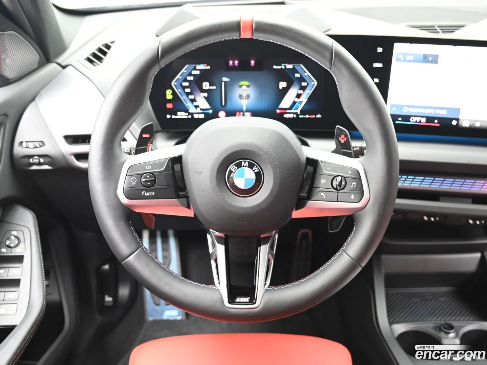 BMW 1 Series 2025 — 18