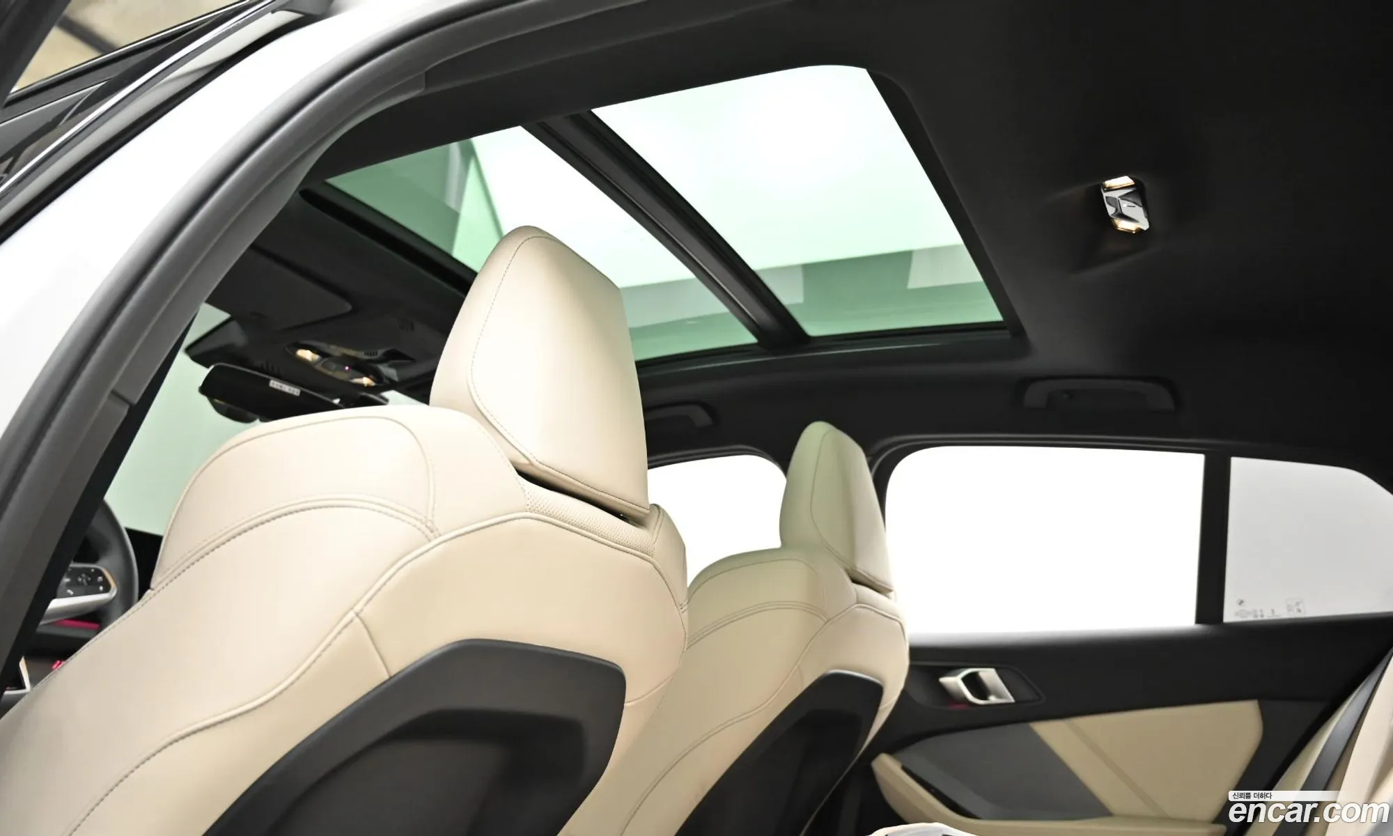 BMW 1 Series 2025 — 19