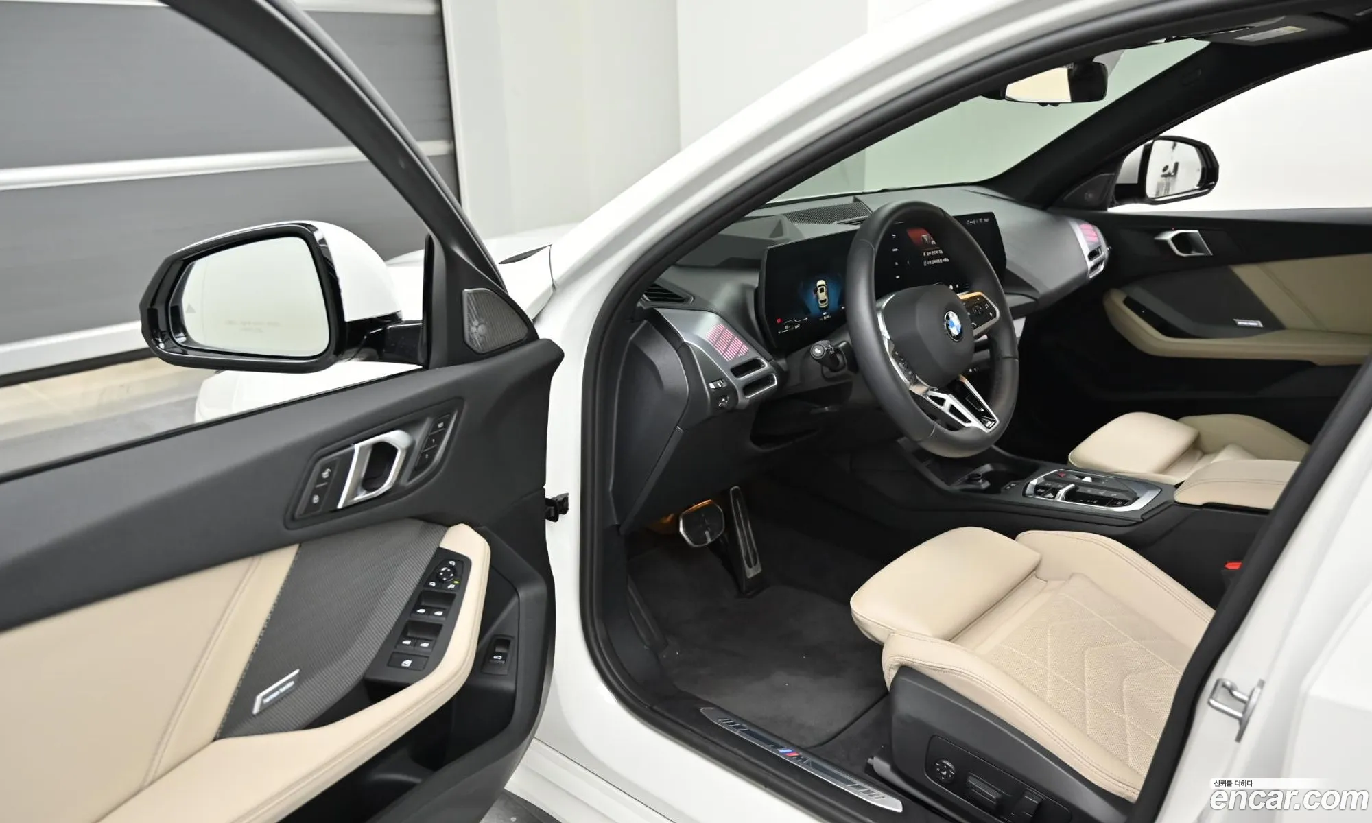 BMW 1 Series 2025 — 11