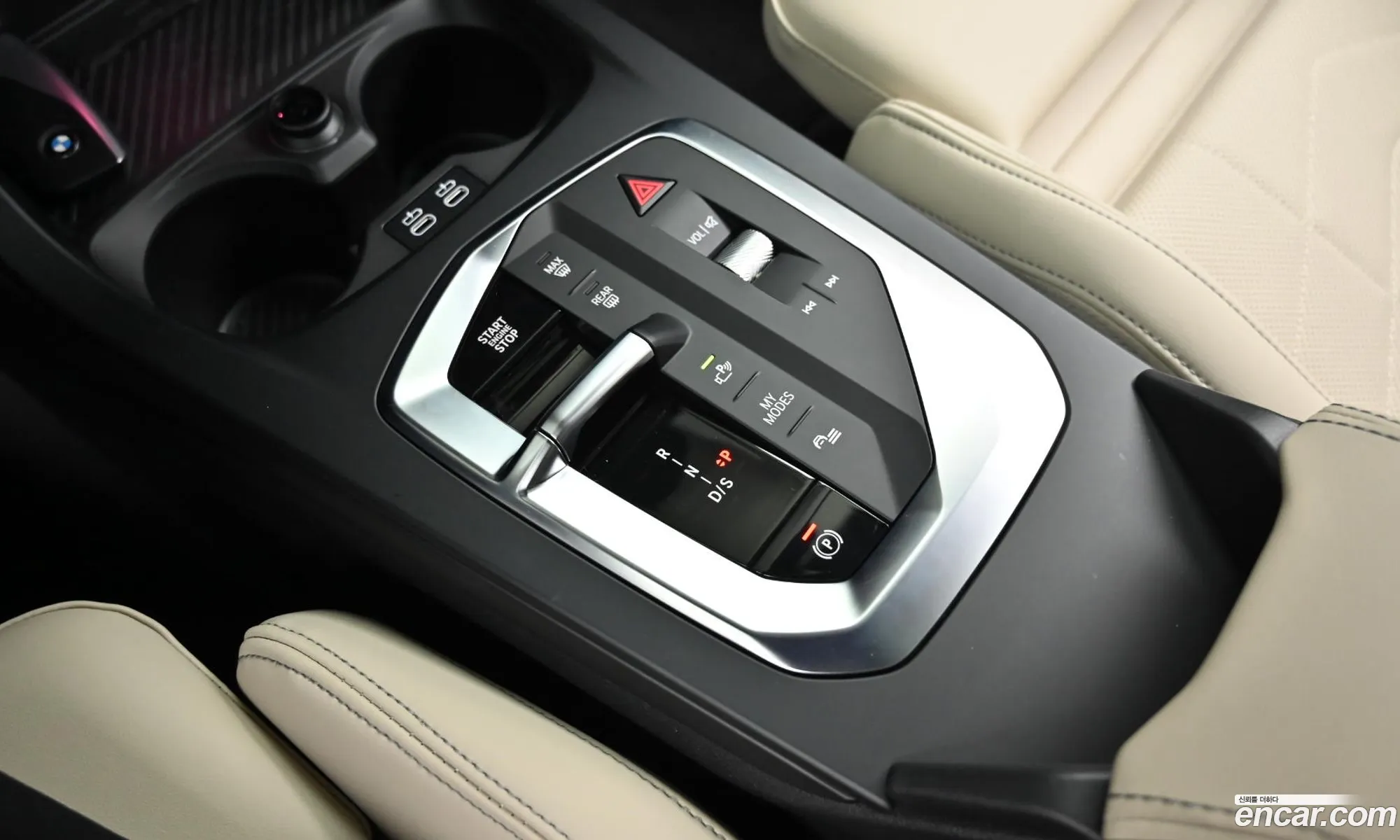 BMW 1 Series 2025 — 8
