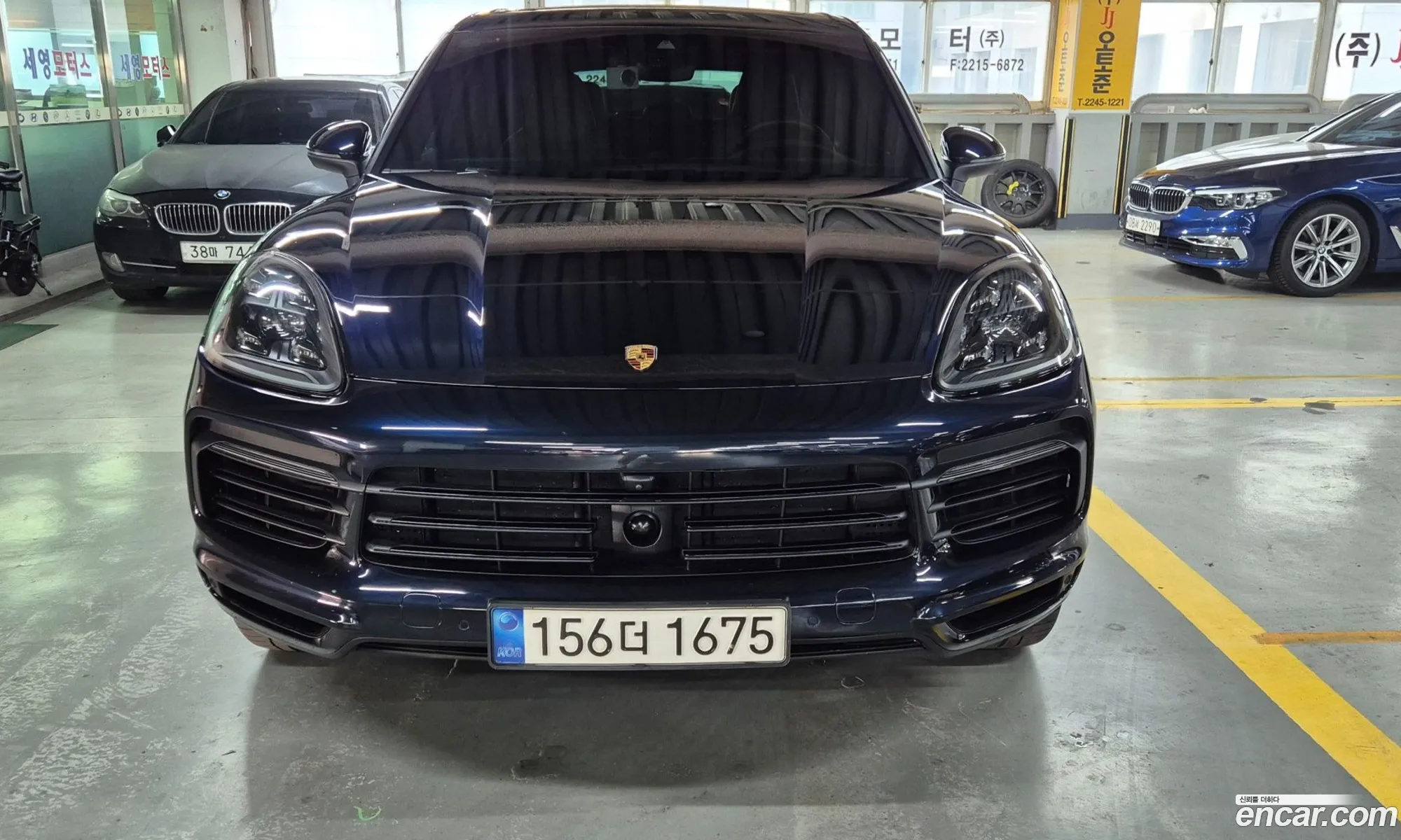 Porsche Cayenne 2021 — 17