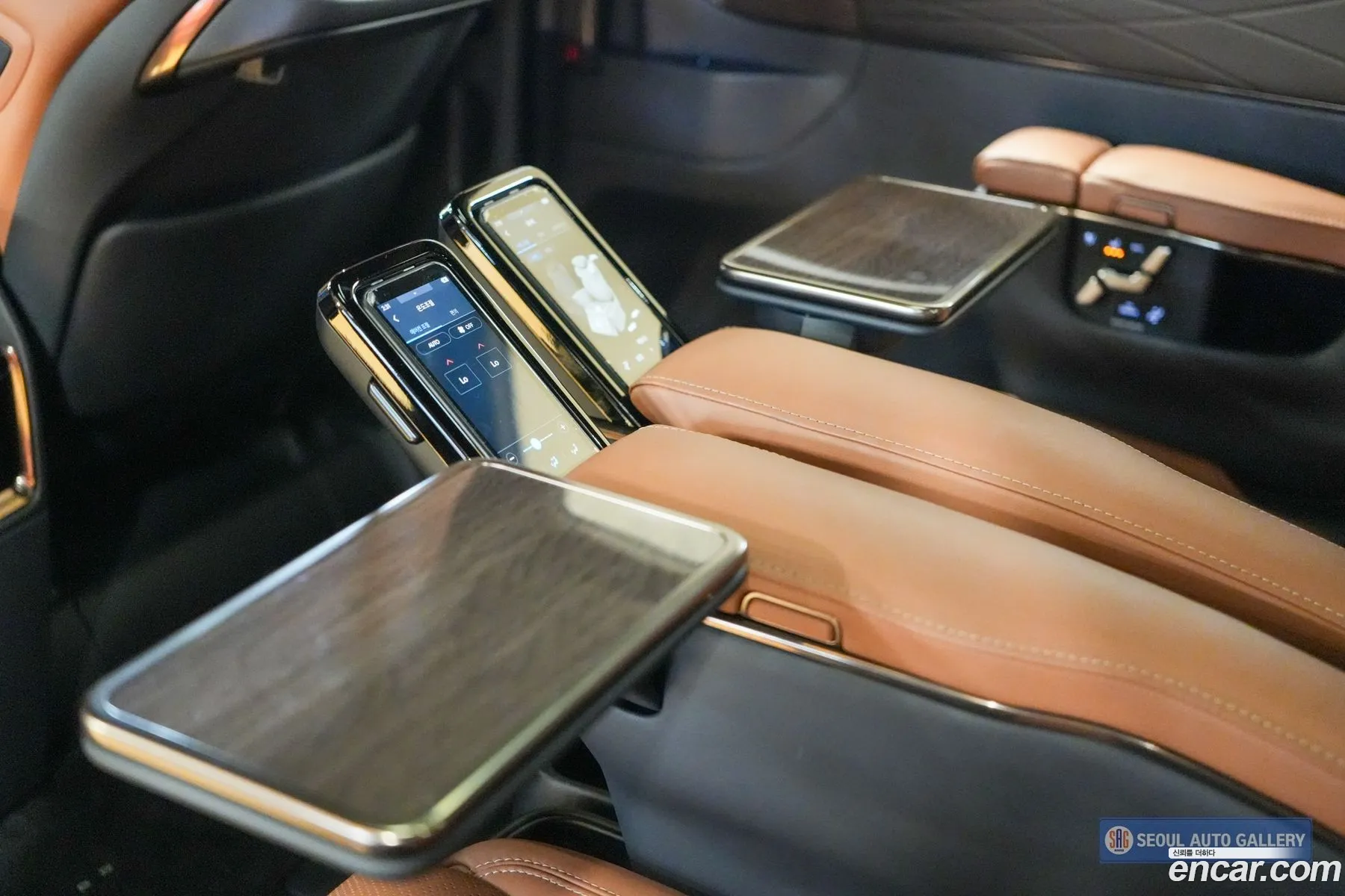 Toyota Alphard 2025 — 18