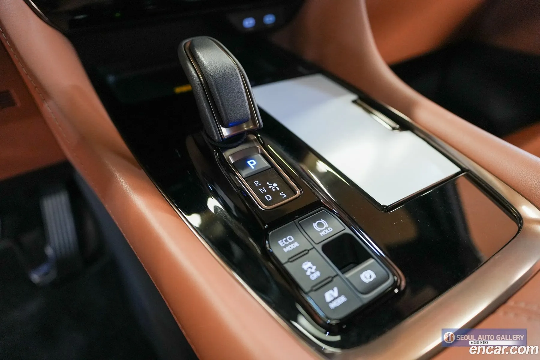 Toyota Alphard 2025 — 15