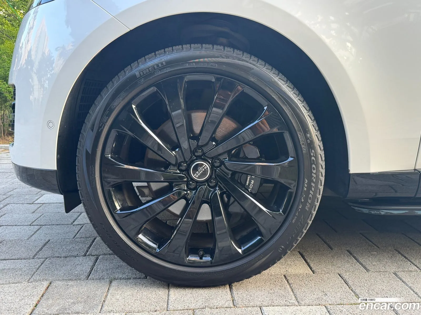 Land Rover Range Rover 2023 — 3
